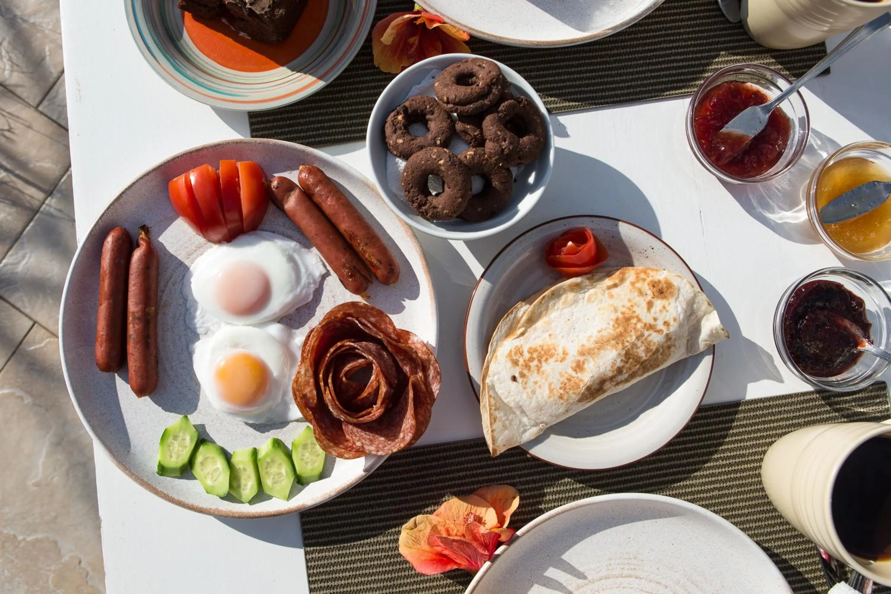 Food in Arodamos Studios & Apts