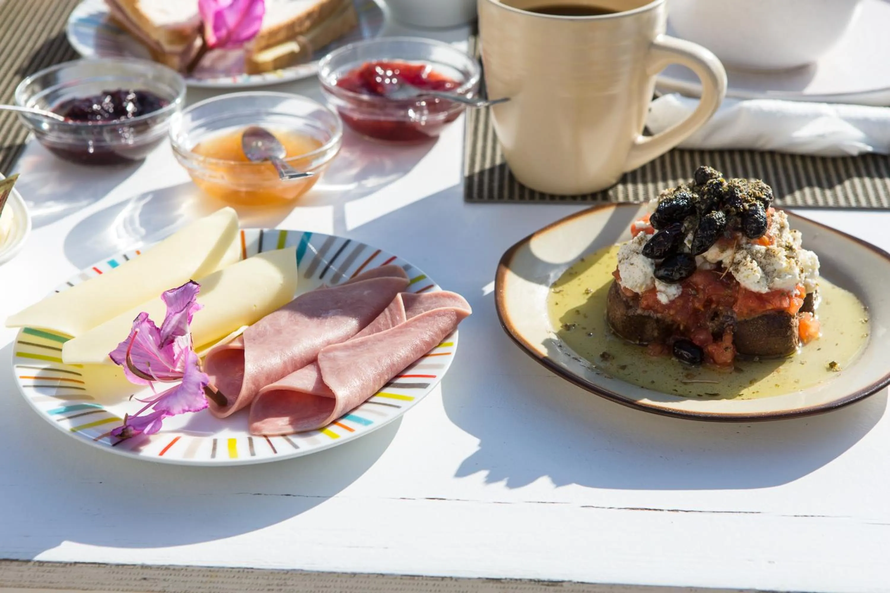 Food in Arodamos Studios & Apts