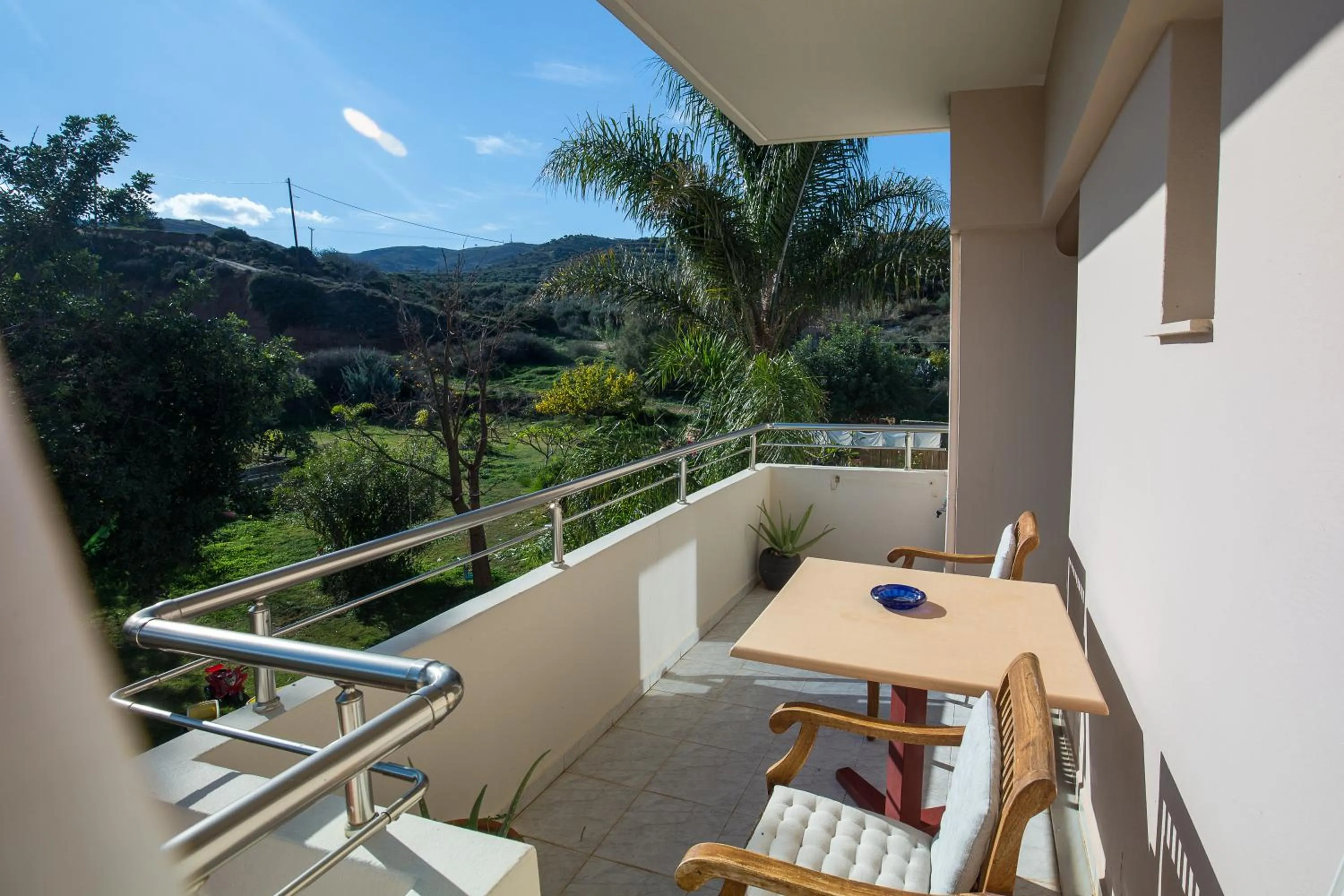 Day in Arodamos Studios & Apts