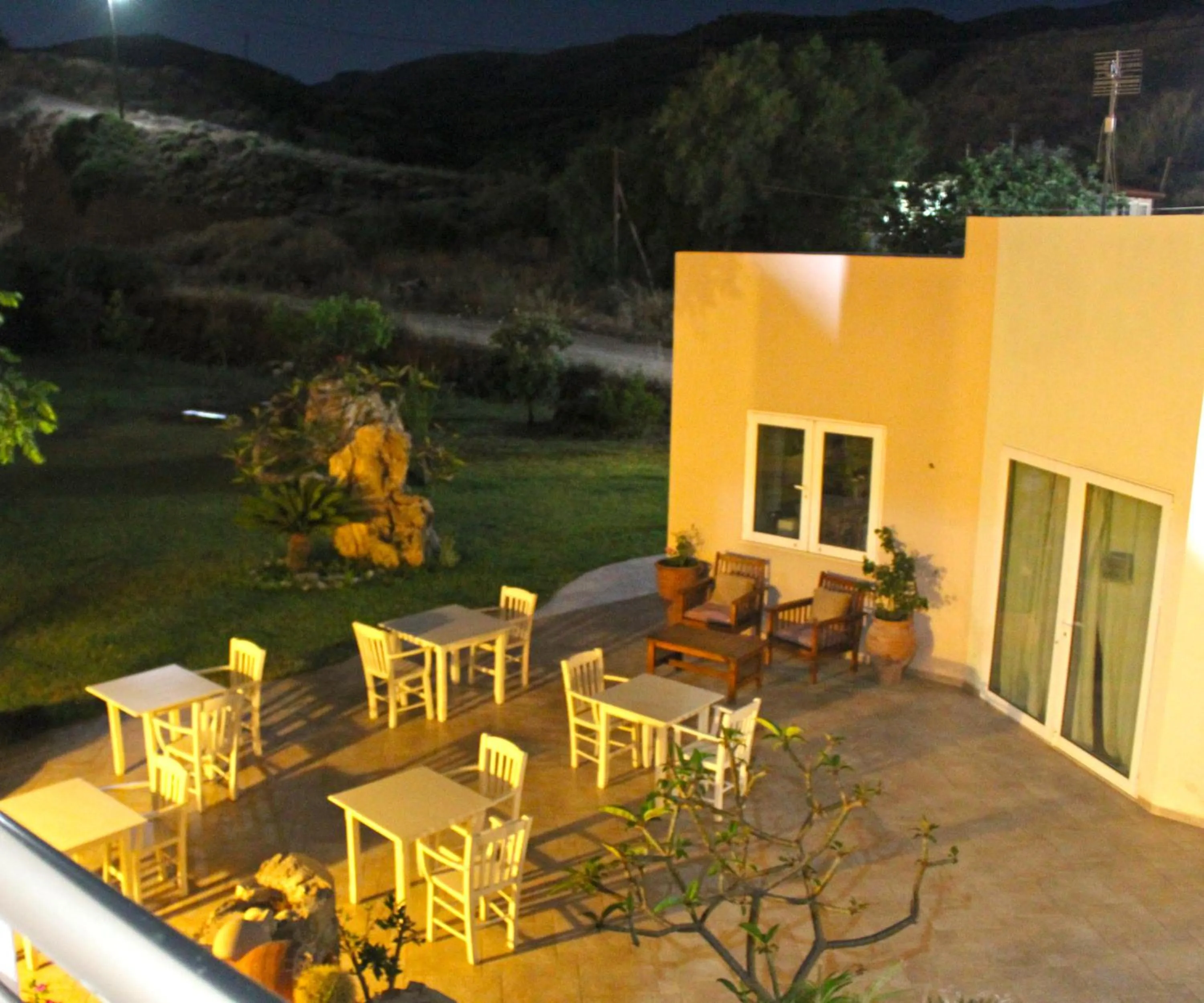 Patio in Arodamos Studios & Apts