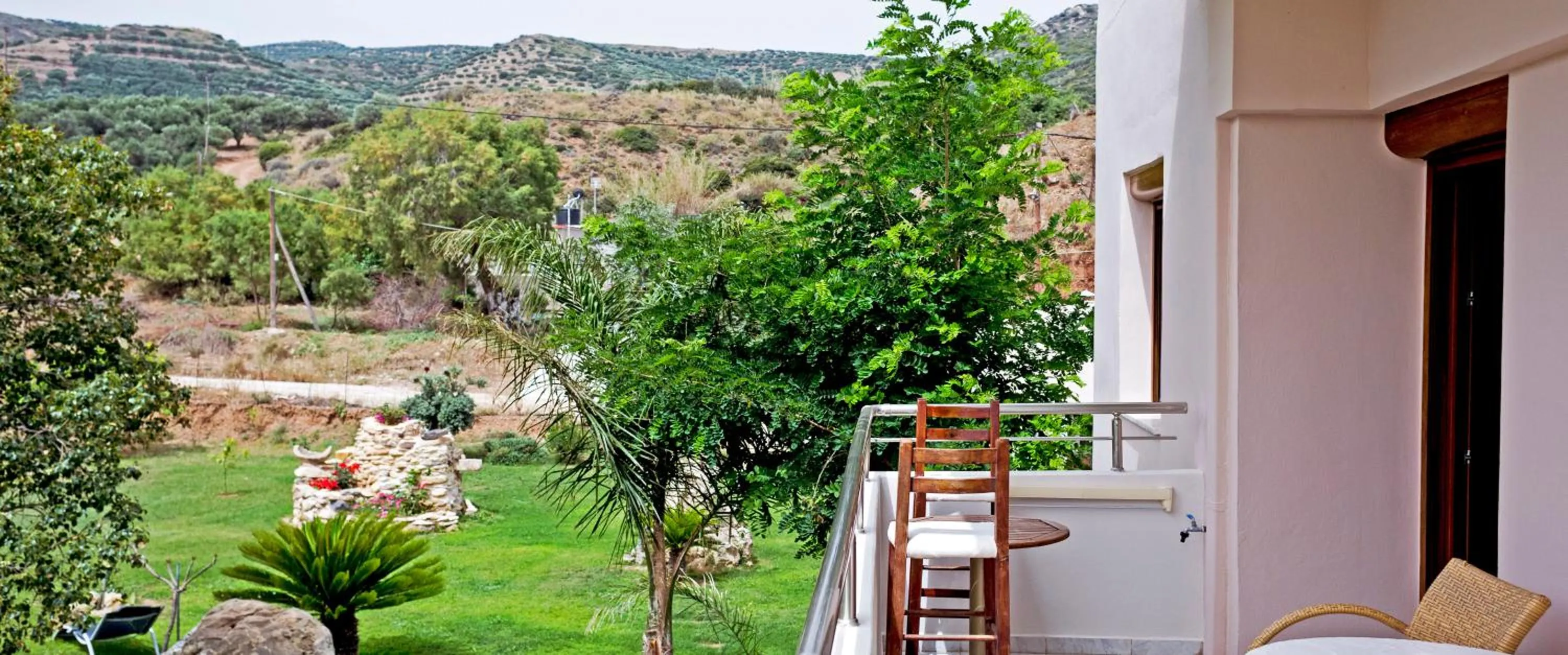 Natural landscape in Arodamos Studios & Apts