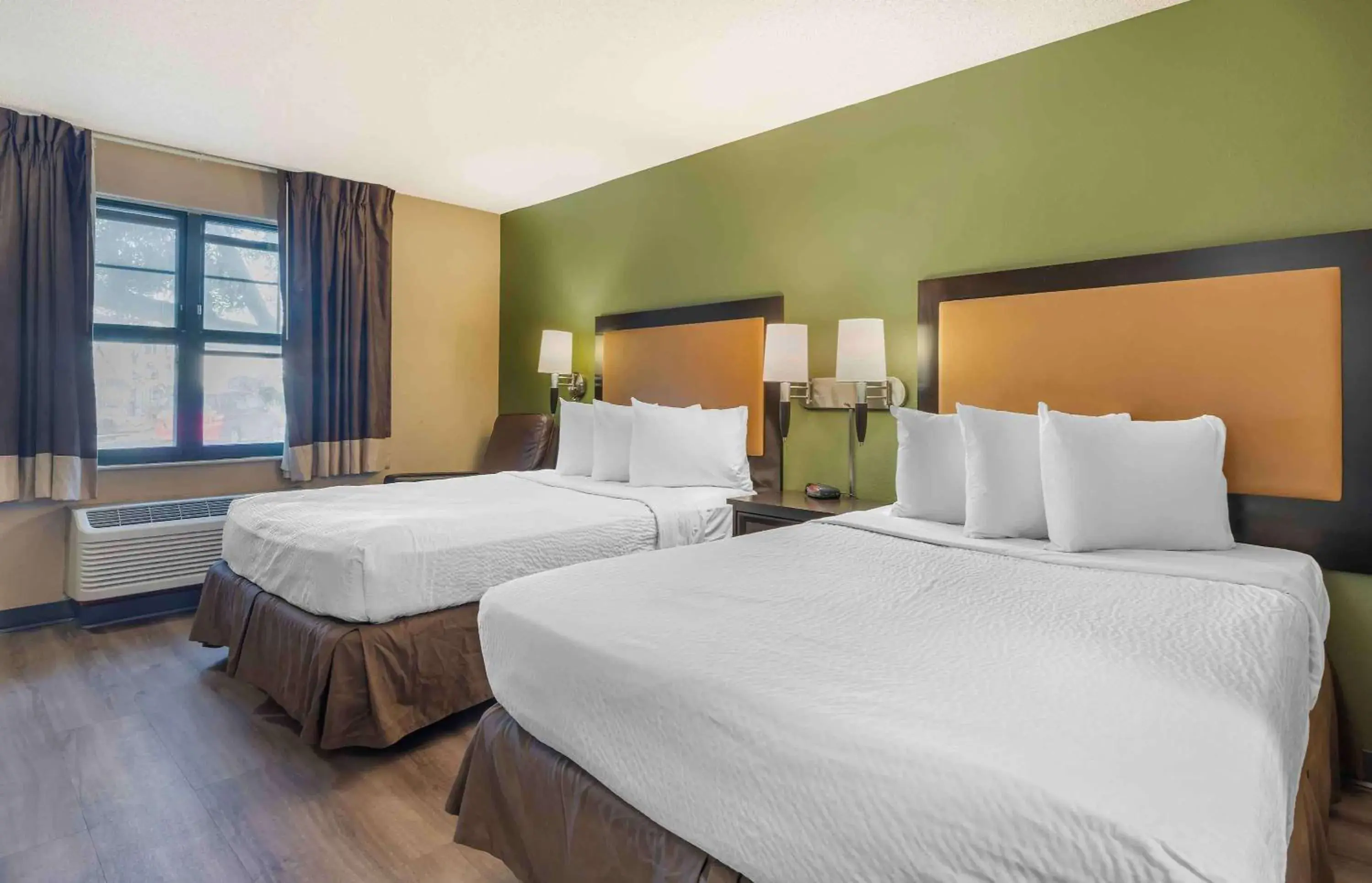 Studio with 2 Double Beds - Non-Smoking in Extended Stay America Suites - Oakland - Emeryville Studio with 2 Double Beds - Non-Smoking in Extended Stay America Suites - Oakland - Emeryville