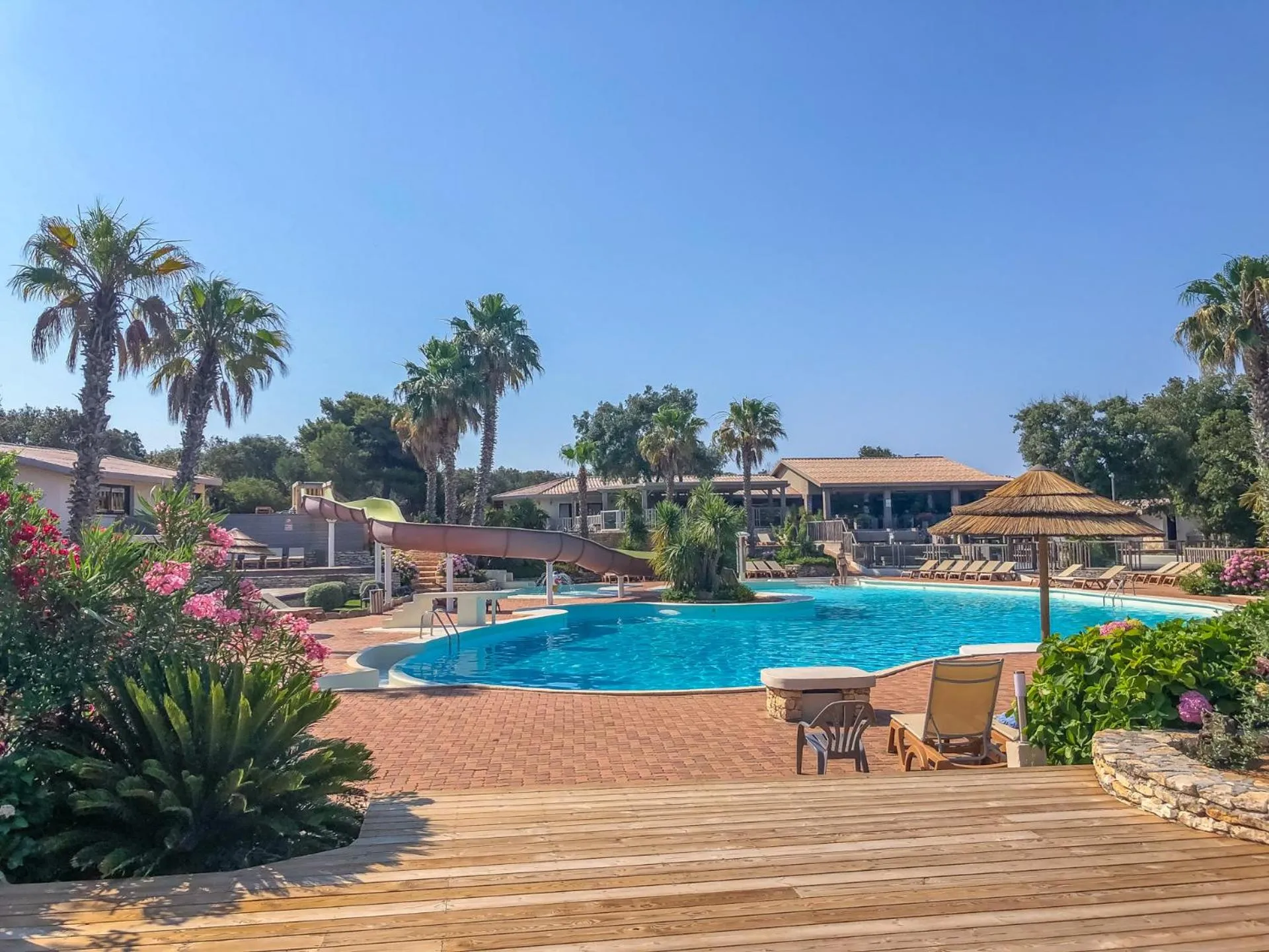 Swimming pool in Les Suites De Pertamina