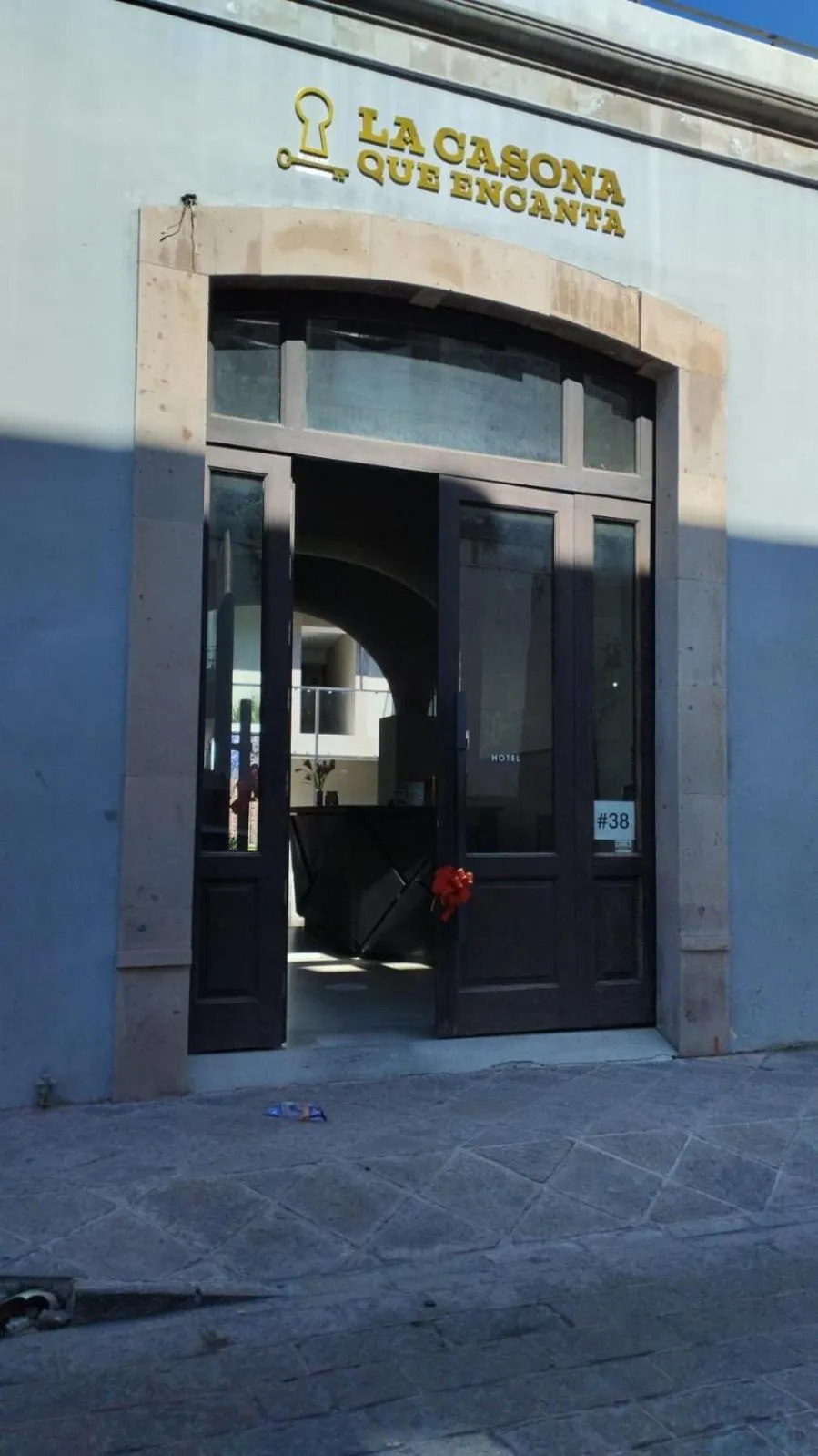 Property building in La Casona Que Encanta antes The Andy Hotel