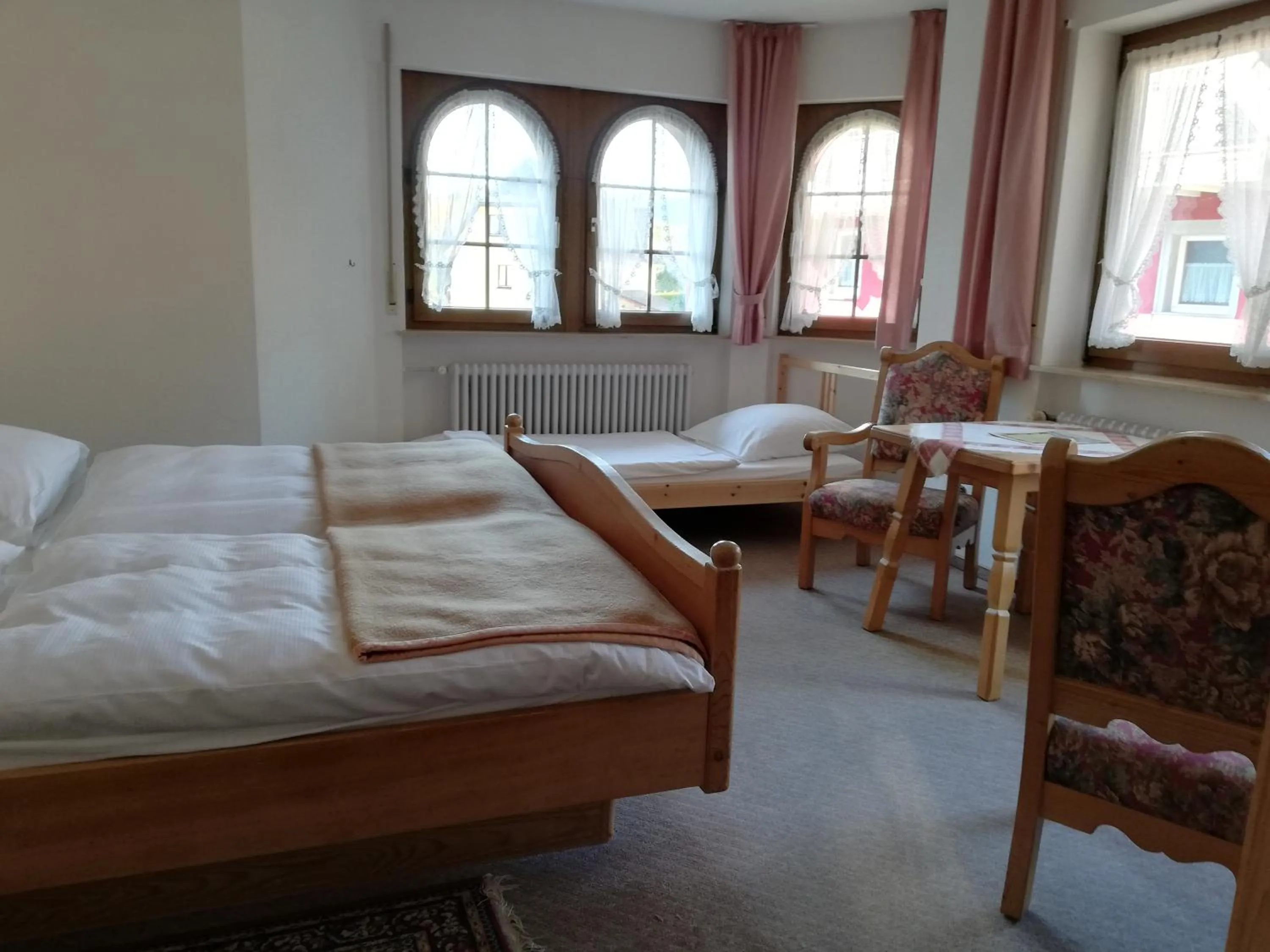 Photo of the whole room, Bed in Gästehaus Rössle