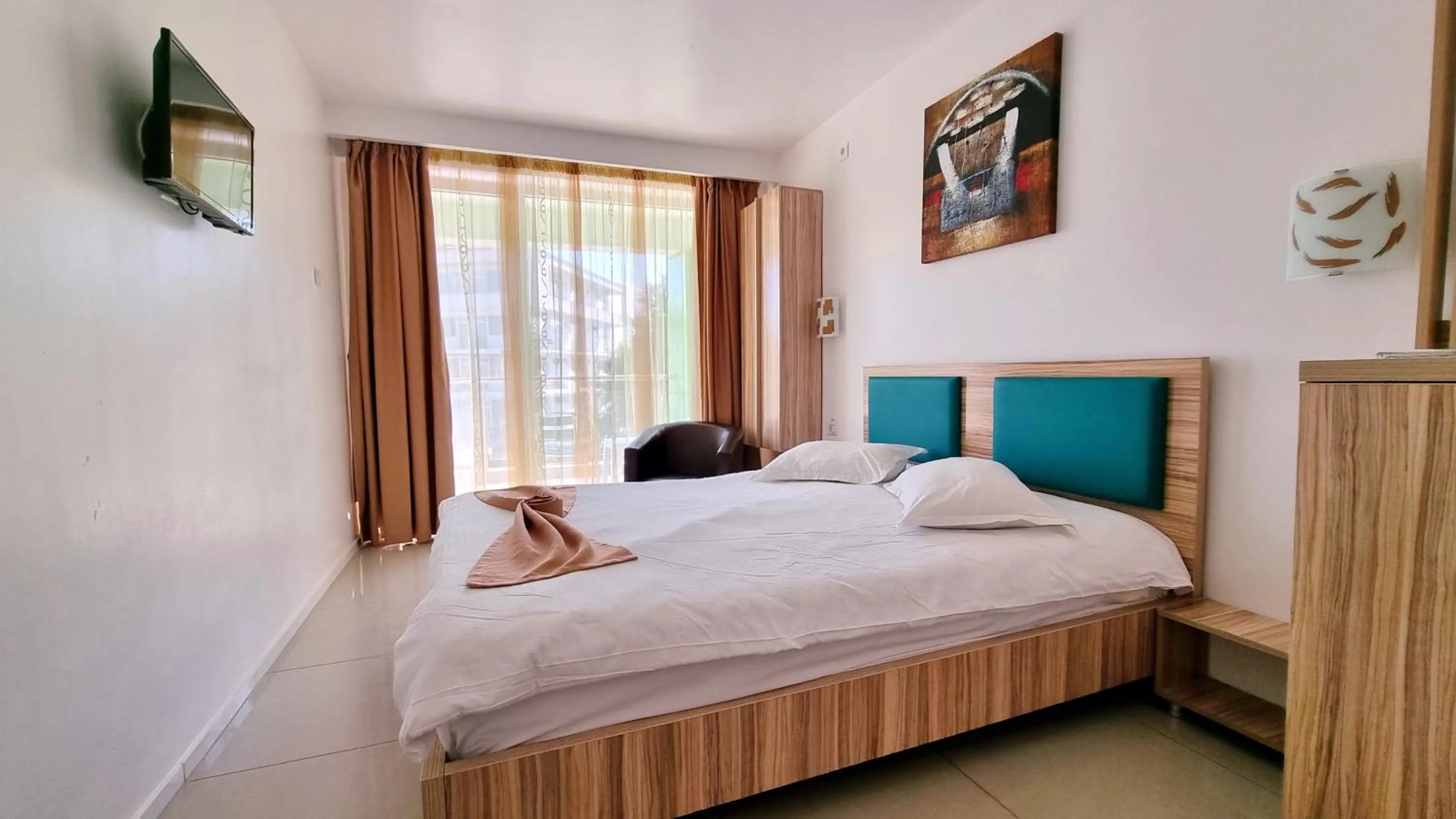 Bed in Hotel Fortuna