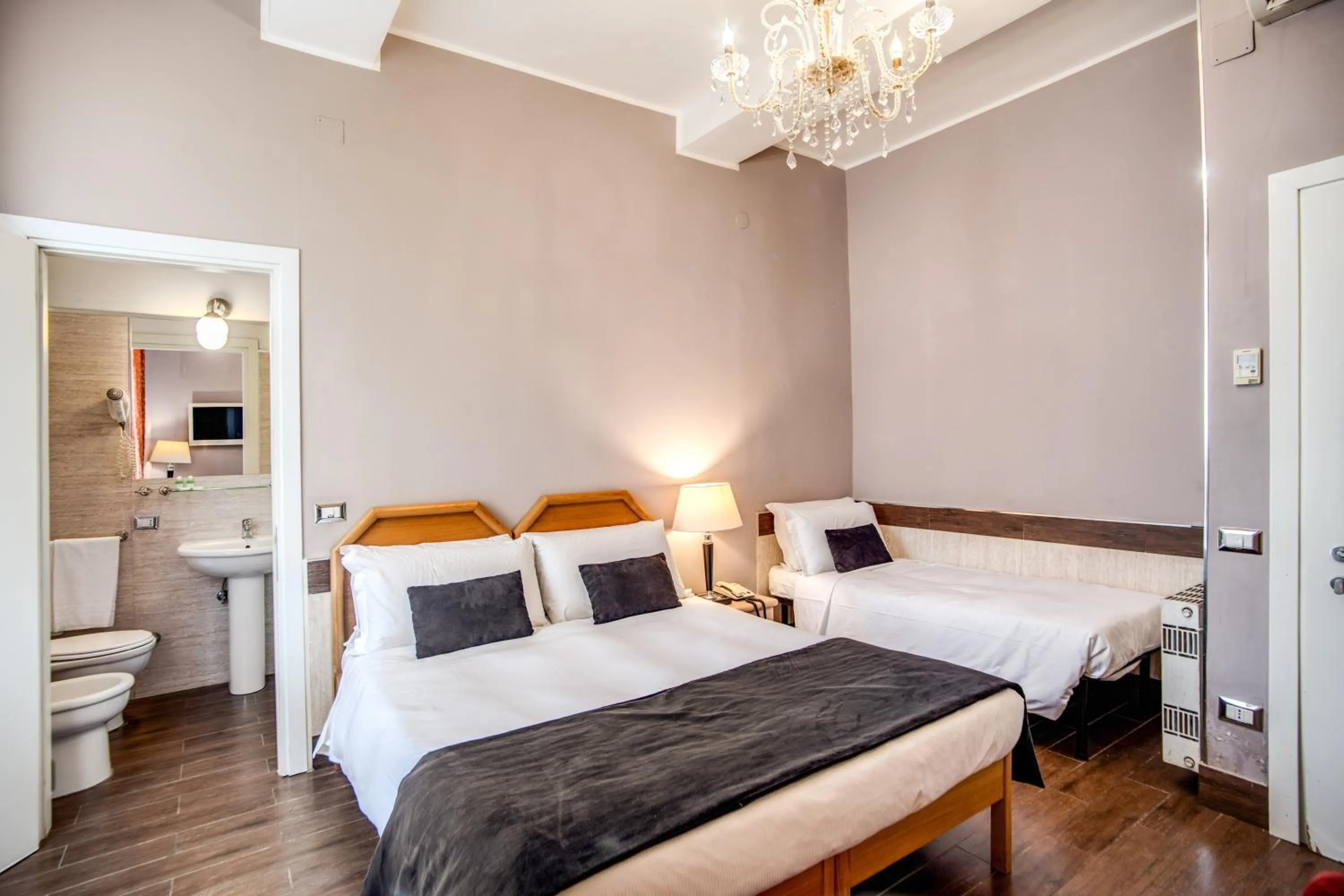 Bedroom, Bed in Hotel San Valentino