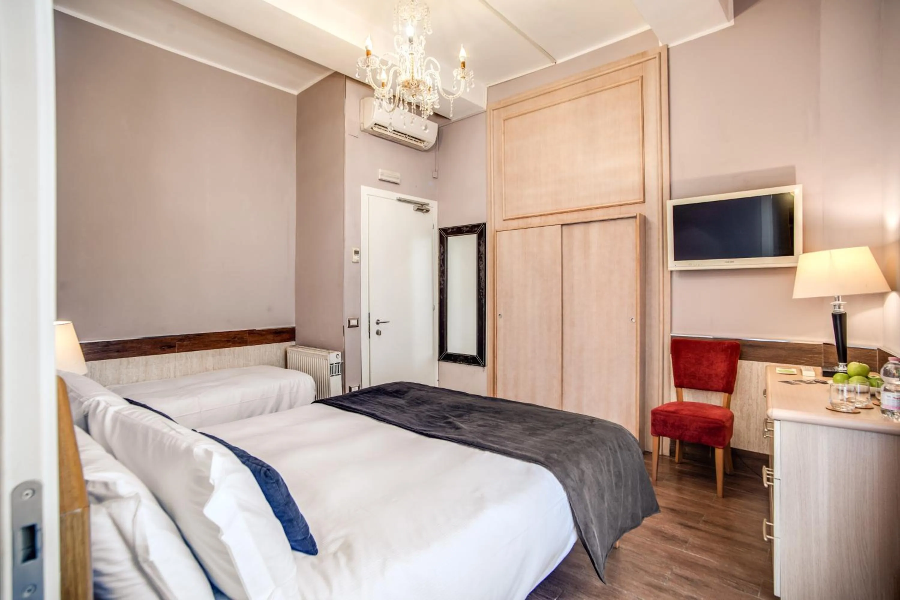 Bedroom, Bed in Hotel San Valentino