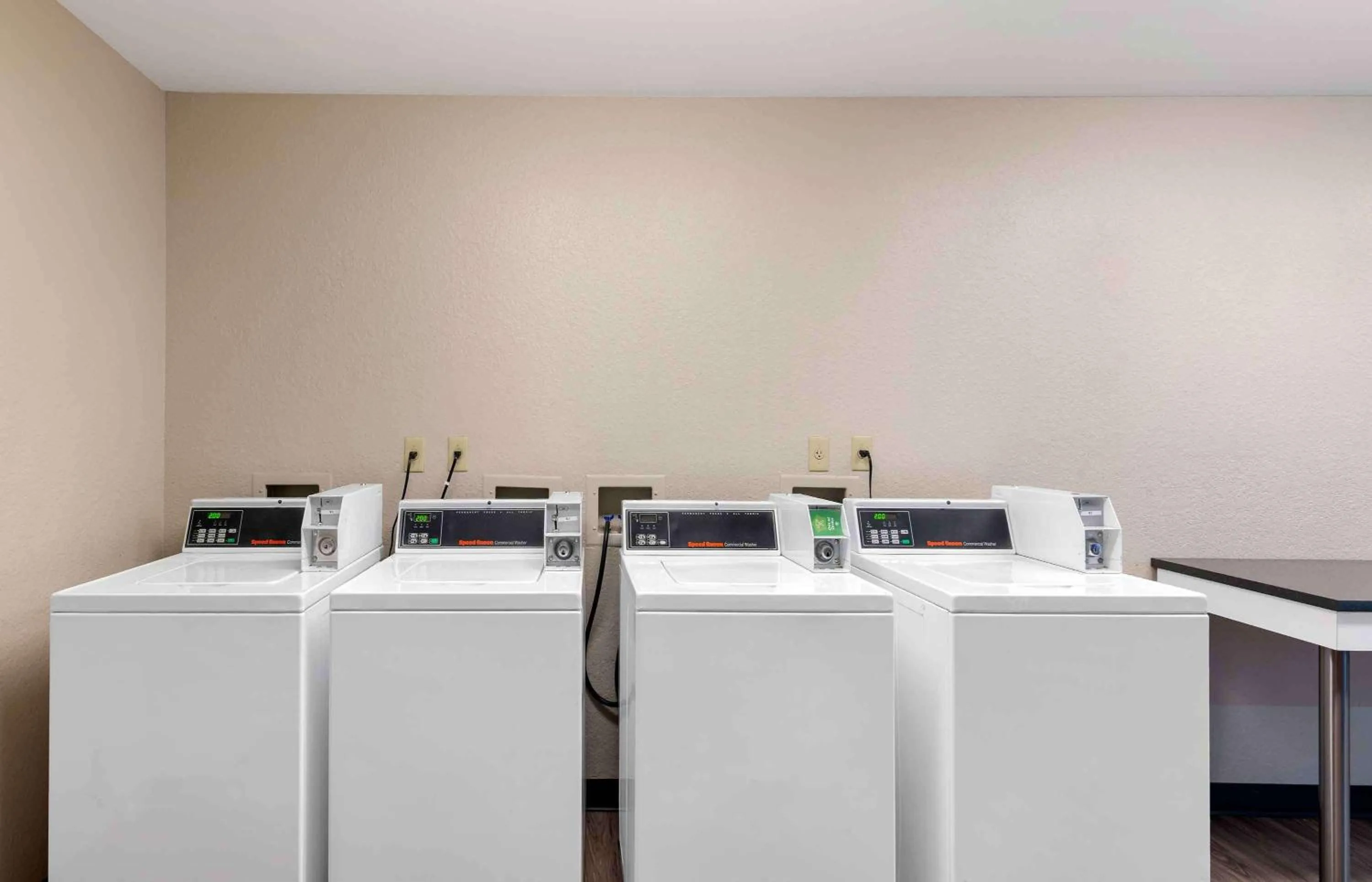 Property building in Extended Stay America Premier Suites - Miami - Downtown Brickell - Cruise Port