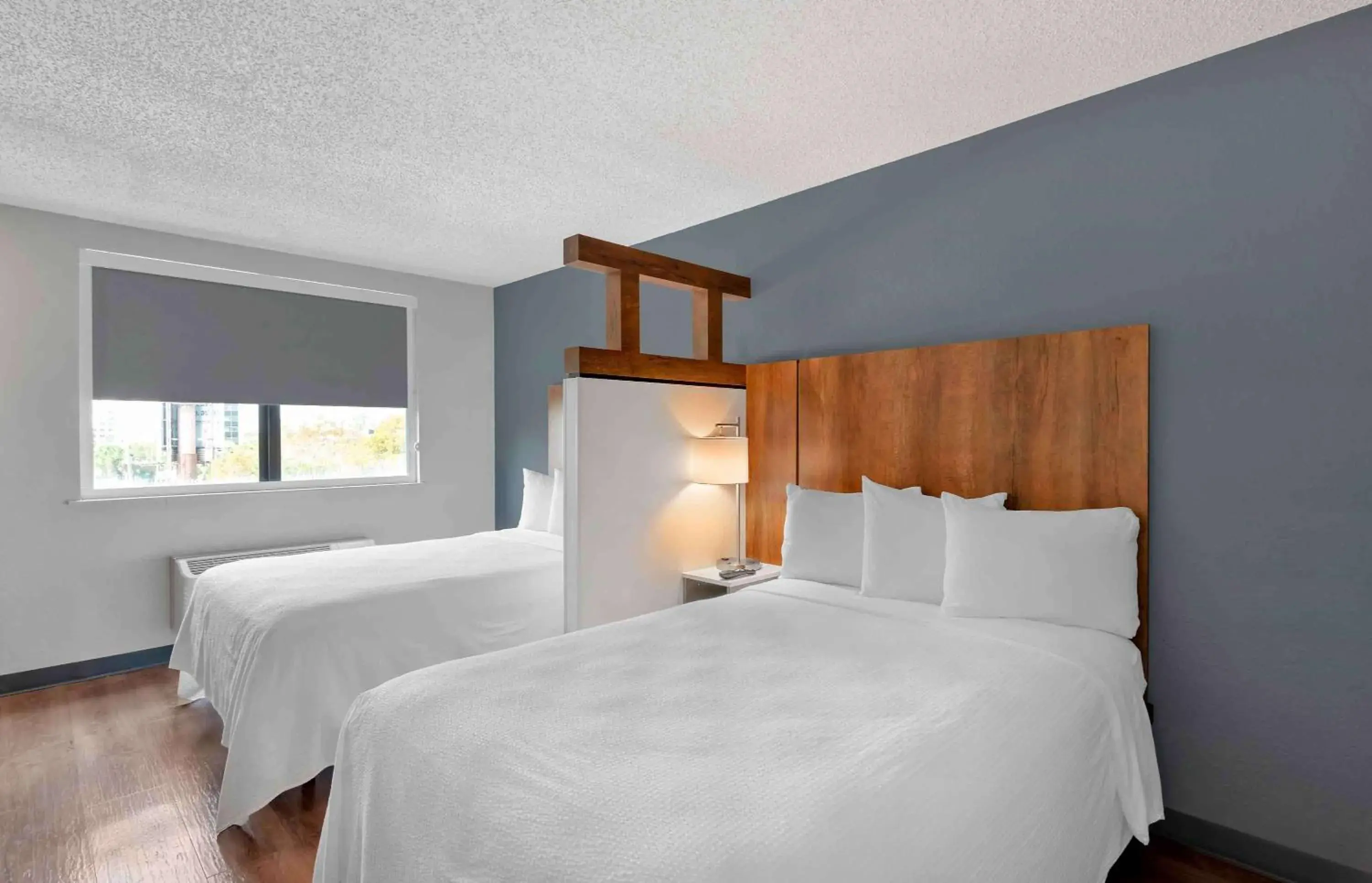 Superior Studio with 2 Double Beds - Non-Smoking in Extended Stay America Premier Suites - Miami - Downtown Brickell - Cruise Port Superior Studio with 2 Double Beds - Non-Smoking in Extended Stay America Premier Suites - Miami - Downtown Brickell - Cruise Port