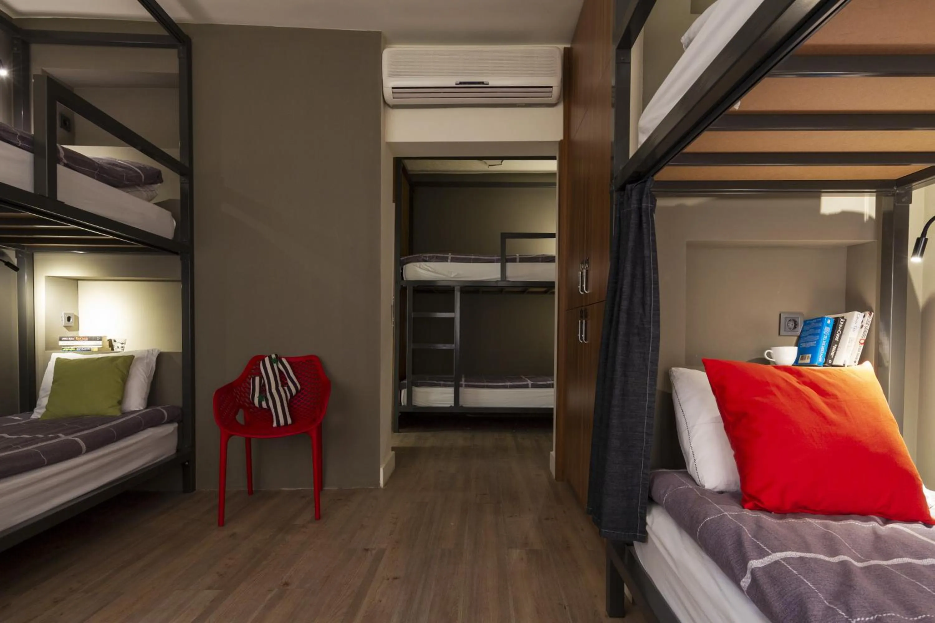 Seating area, Bunk Bed in Moda Drei