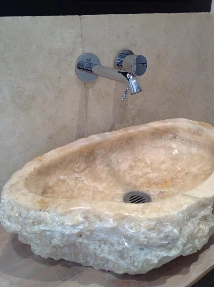 Shower in Bastide Nomade - guest house