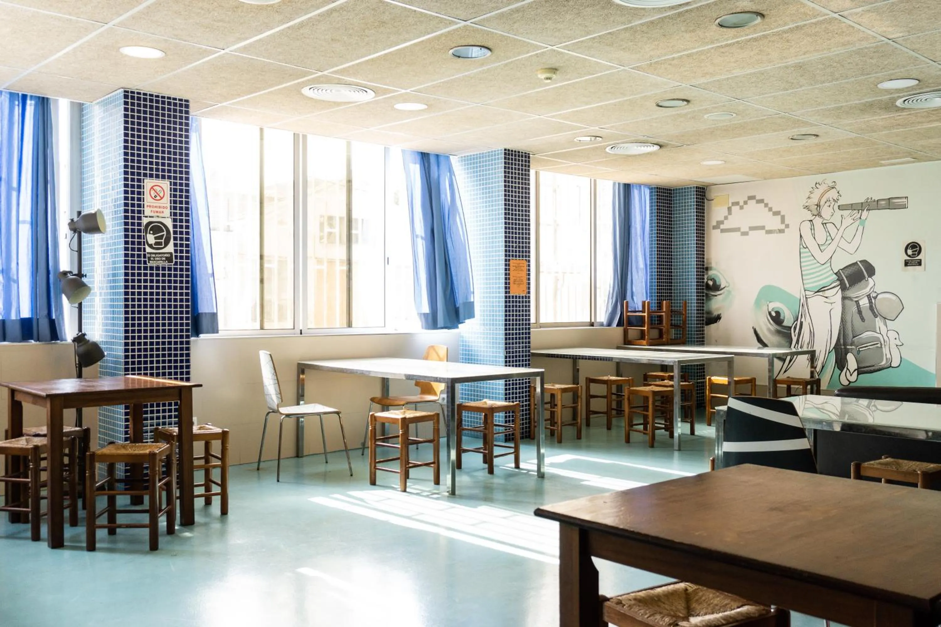 Communal lounge/ TV room in Be Dream Hostel