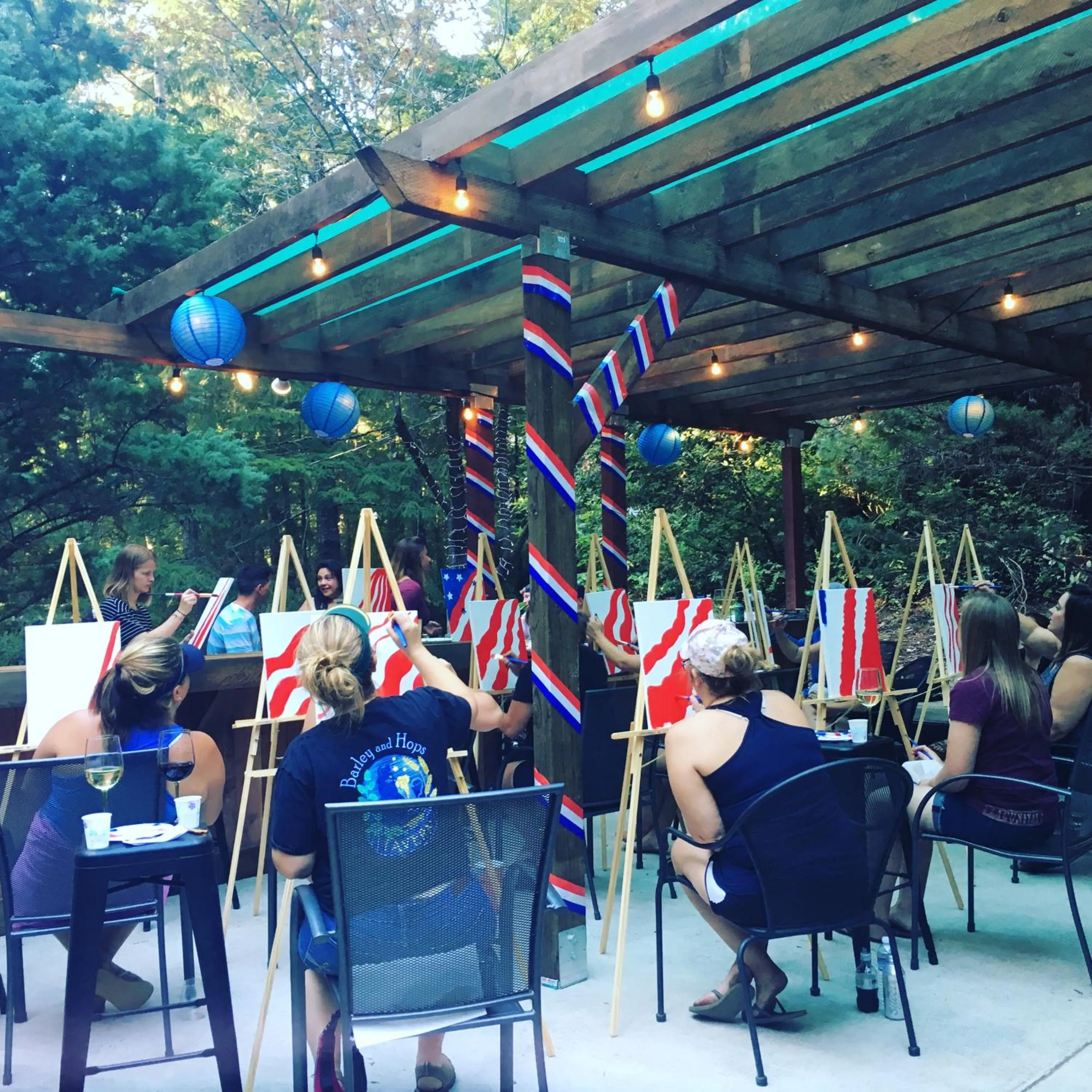 group of guests in Redwoods River Resort & Campground