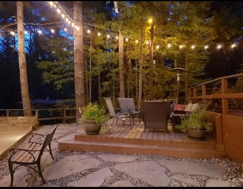 Area and facilities in Redwoods River Resort & Campground