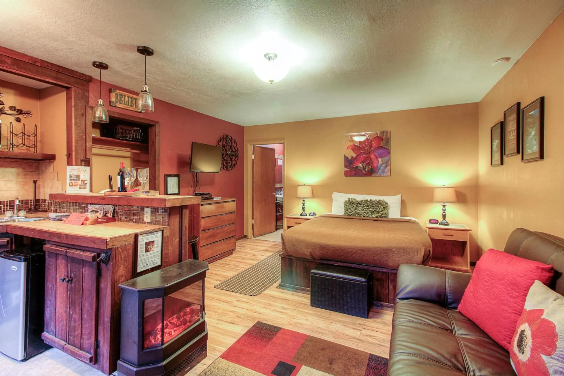 Redwoods River Resort & Campground