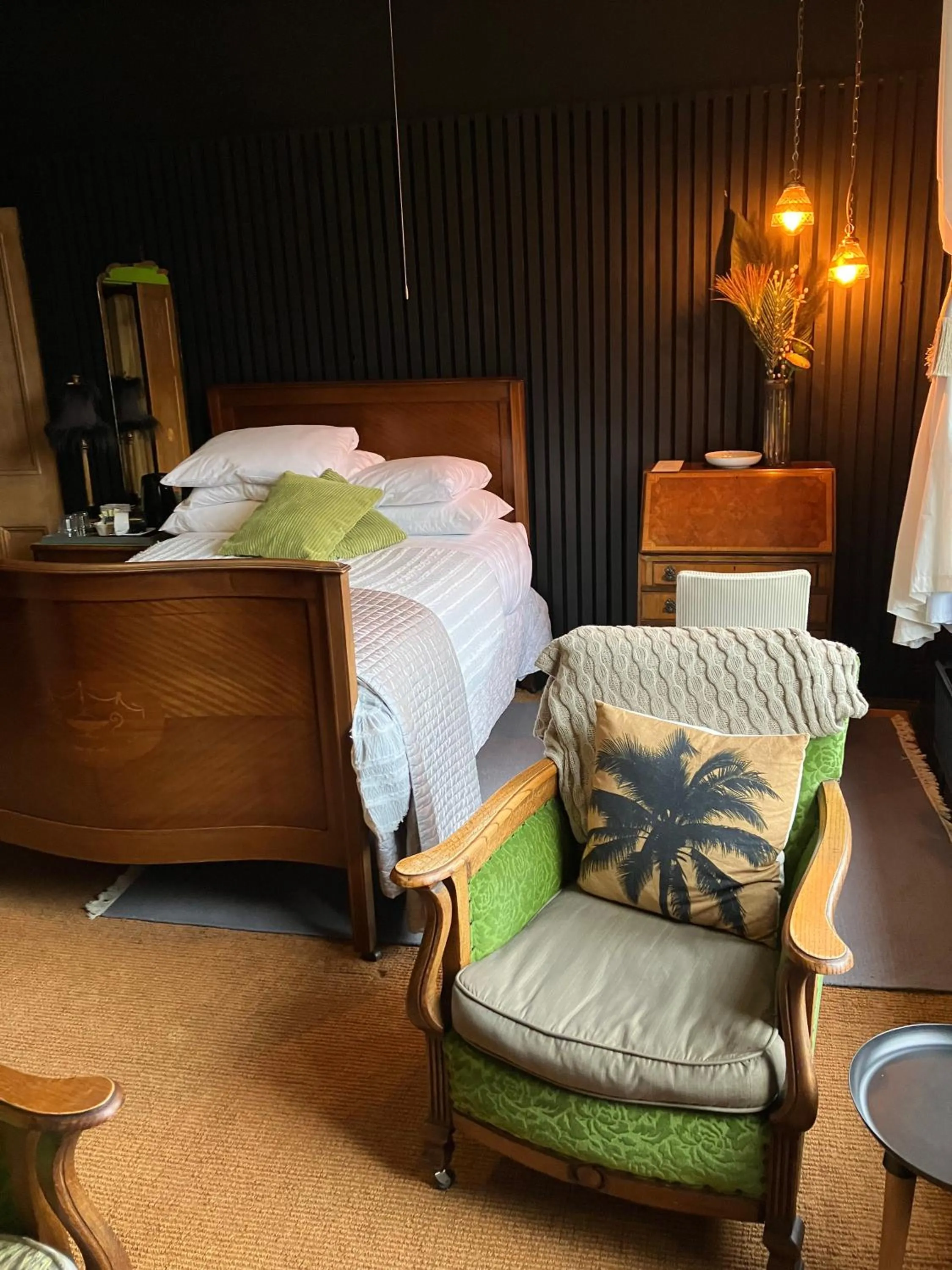 Bedroom, Bed in OYO Cornerstone Manor Hotel