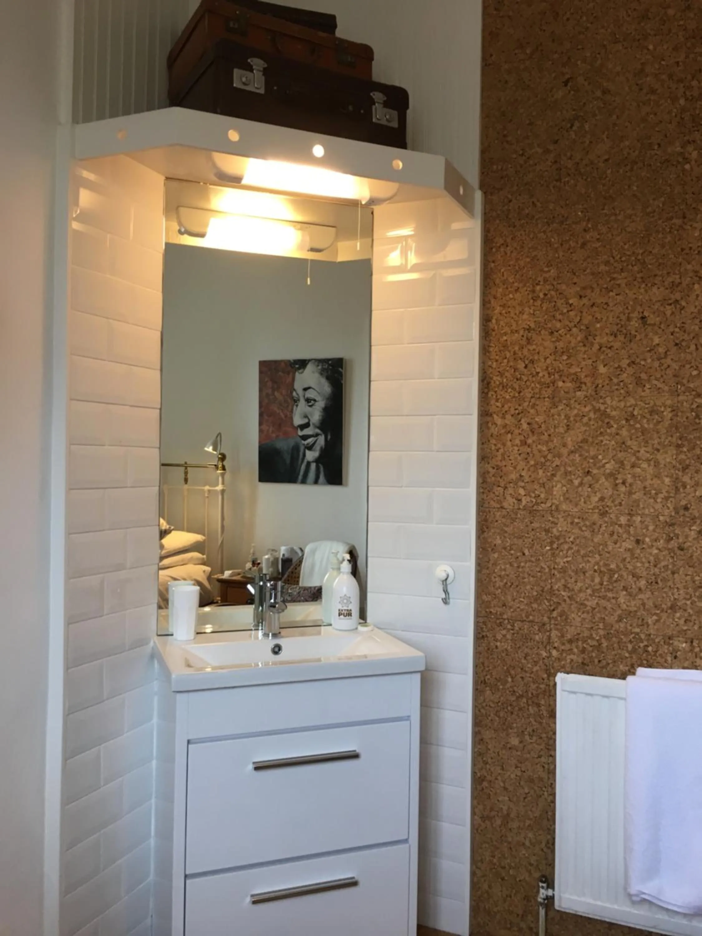 Bathroom in OYO Cornerstone Manor Hotel