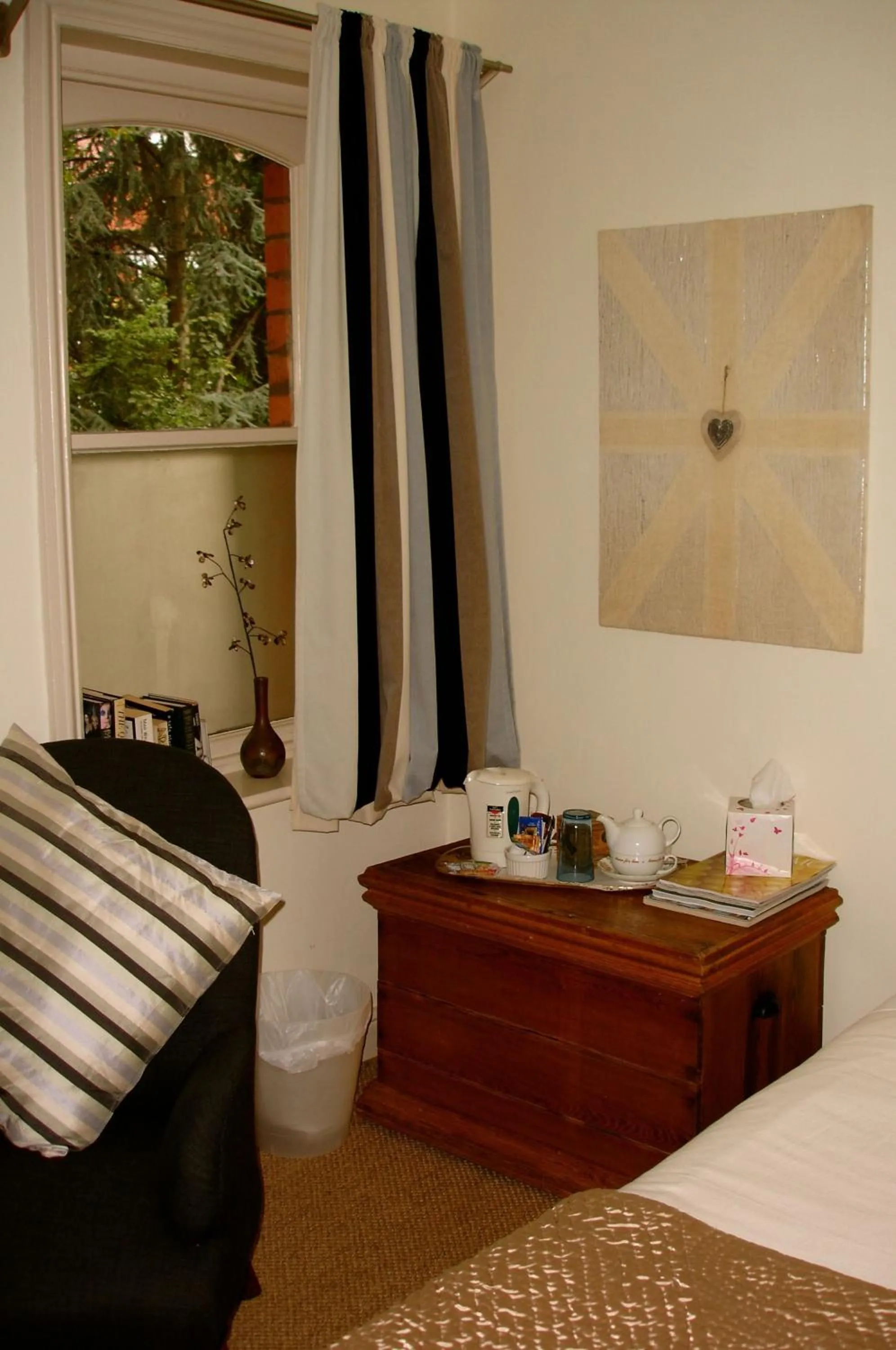 Bedroom, Bed in OYO Cornerstone Manor Hotel