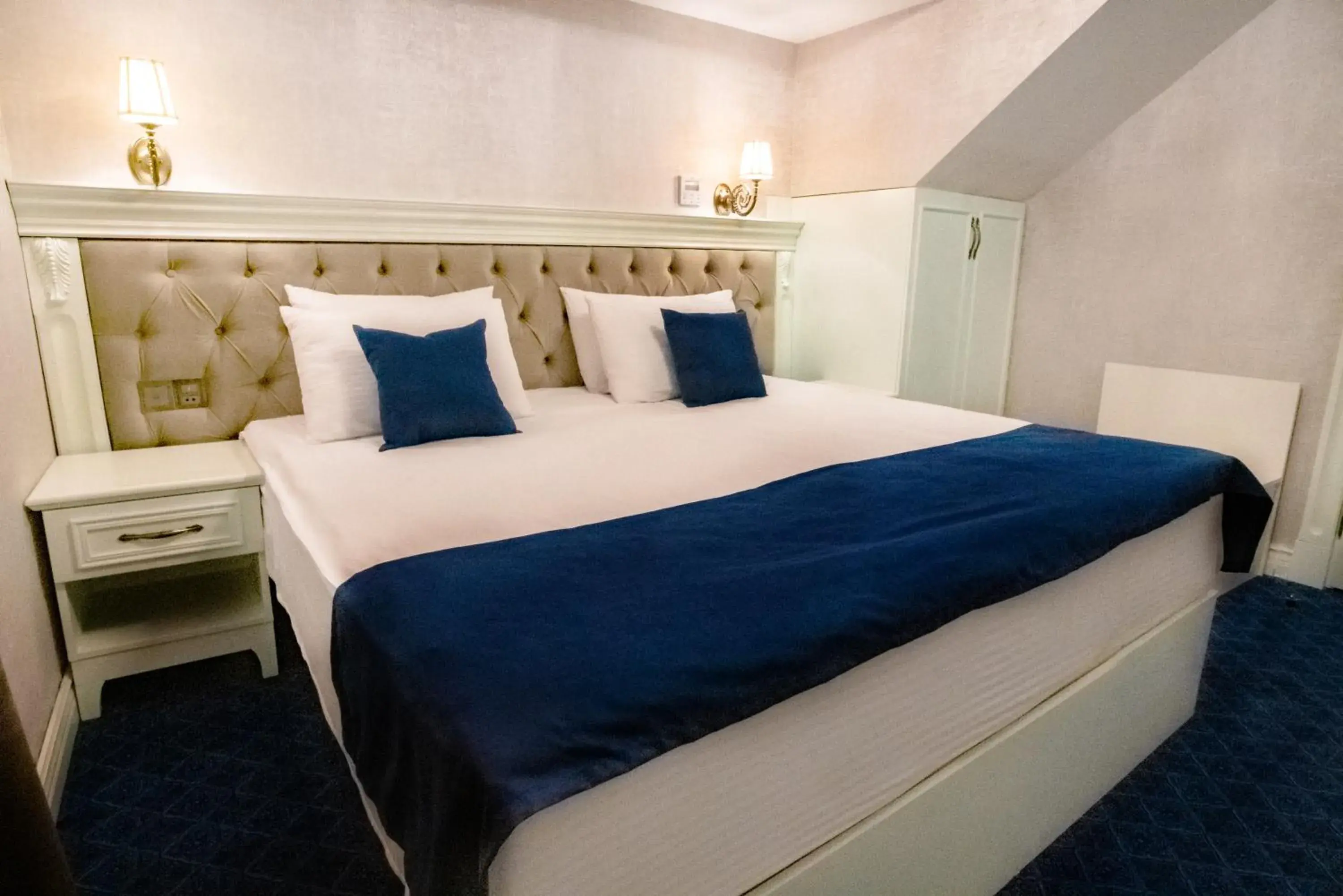 Standard Double or Twin Room - single occupancy in La Casa Sahil Standard Double or Twin Room - single occupancy in La Casa Sahil