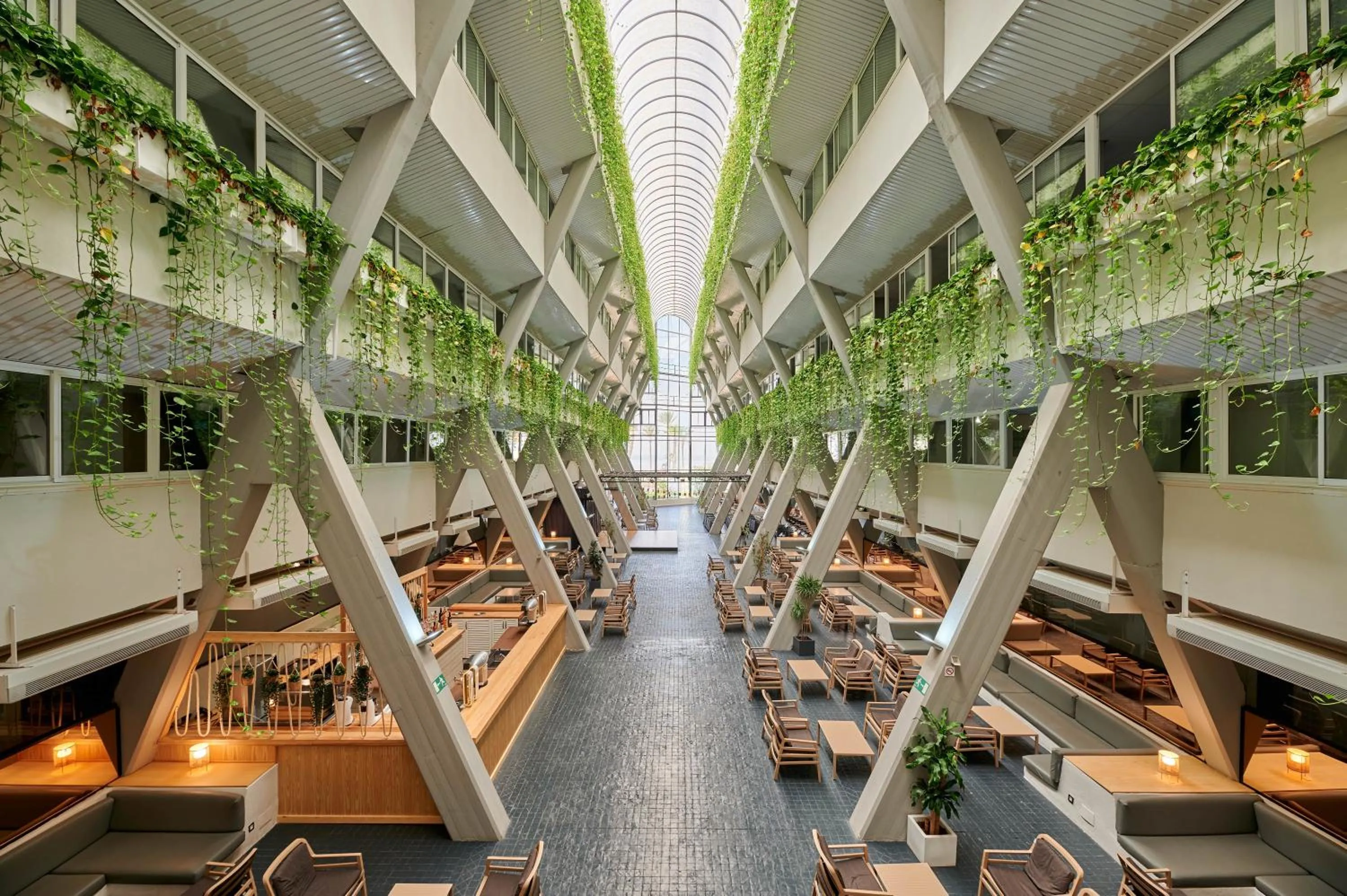 Restaurant/places to eat in Alua Golf Trinidad