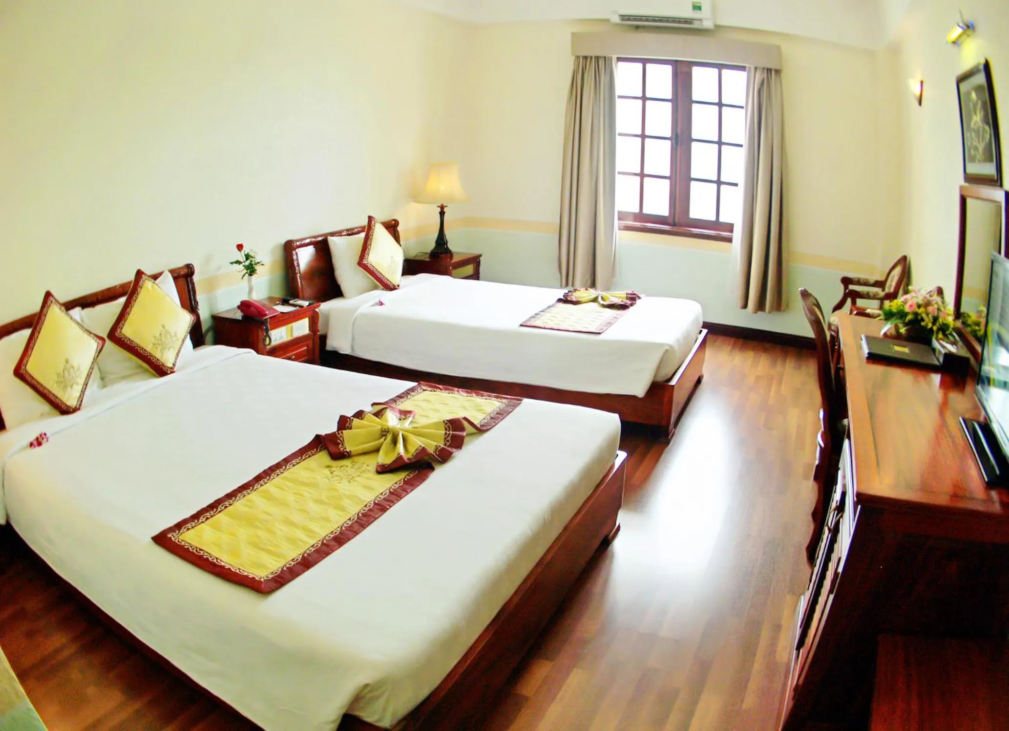 Bed in NINH KIEU 2 HOTEL