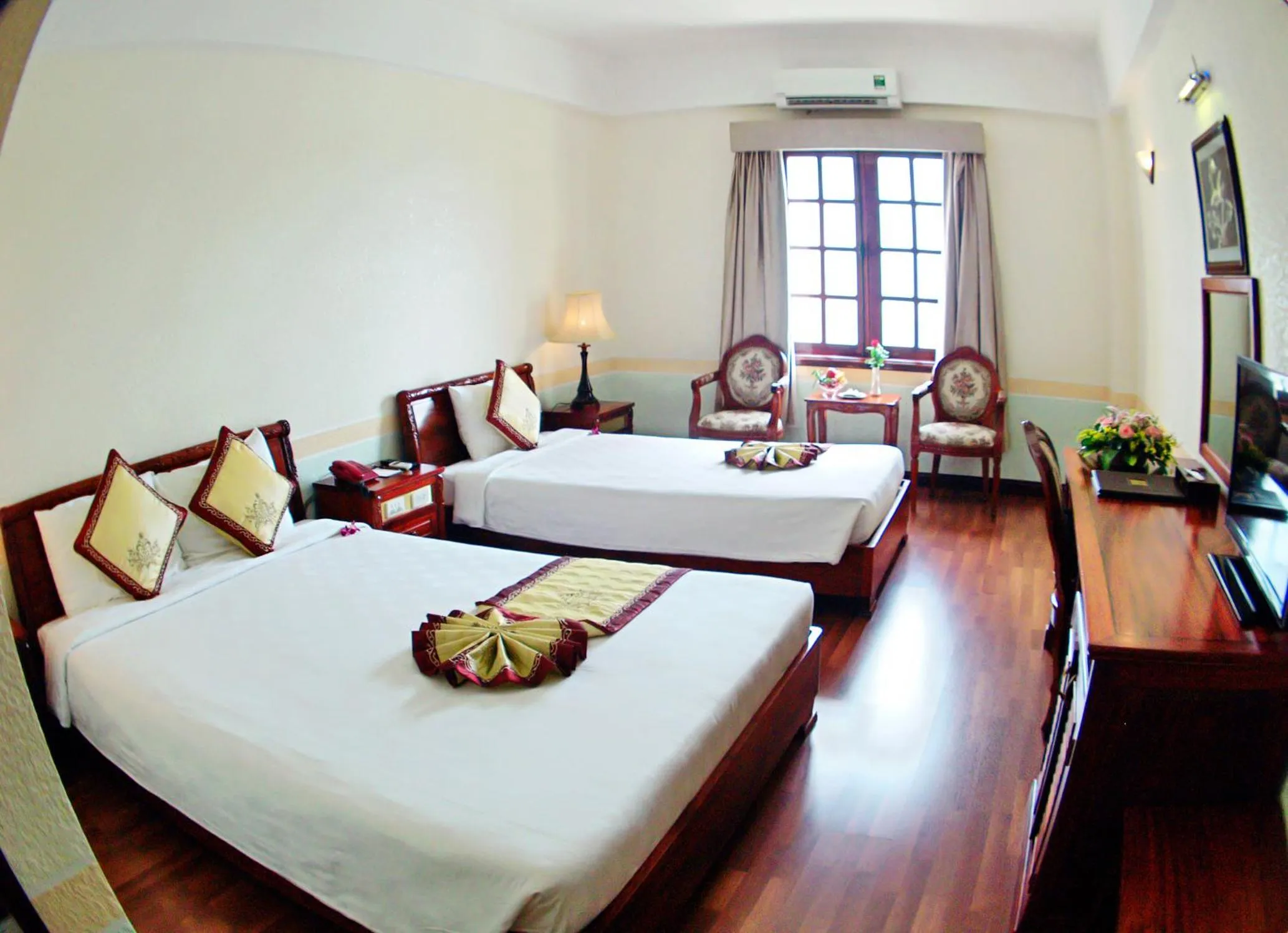 Bed in NINH KIEU 2 HOTEL