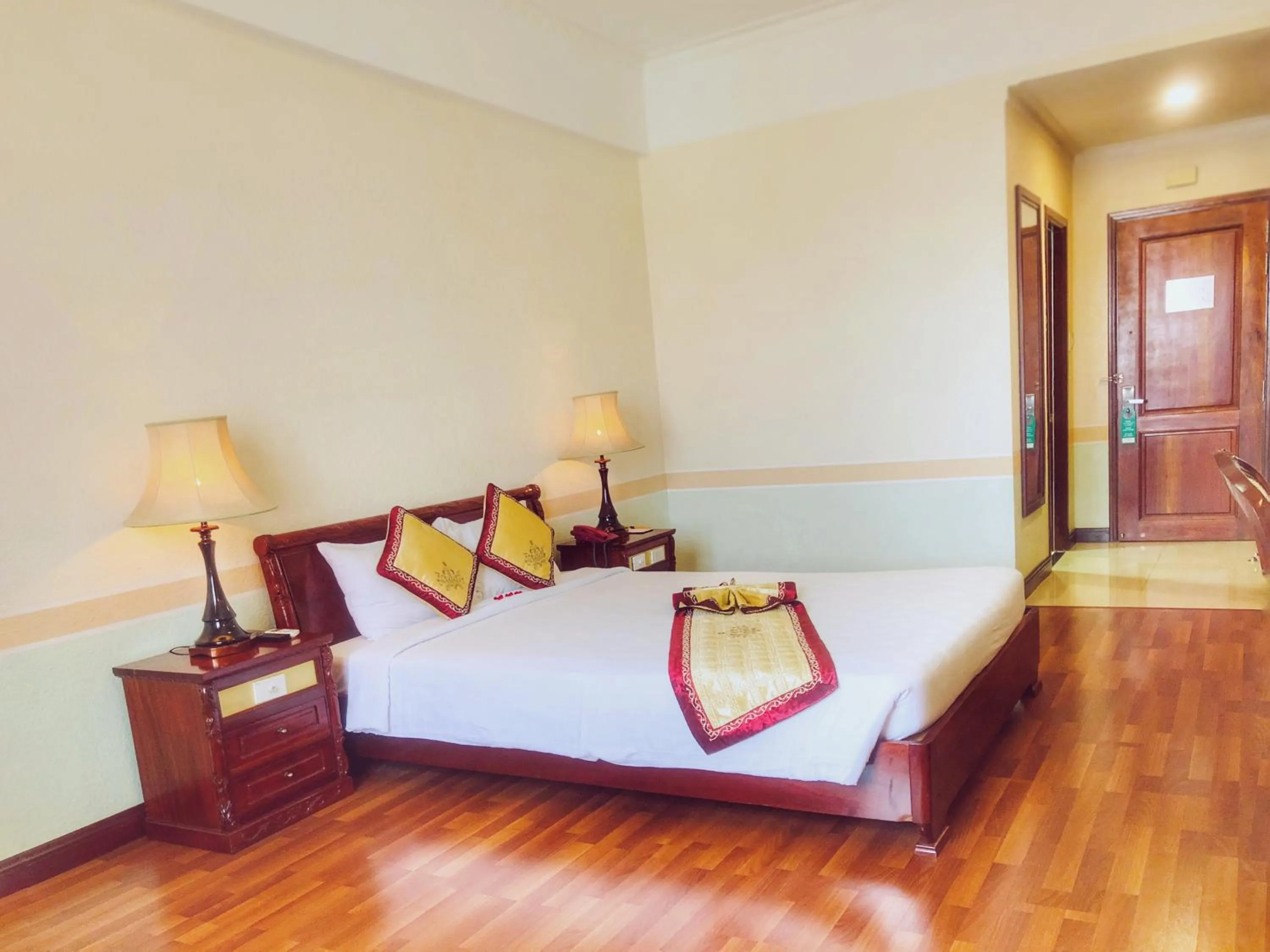 Bed in NINH KIEU 2 HOTEL
