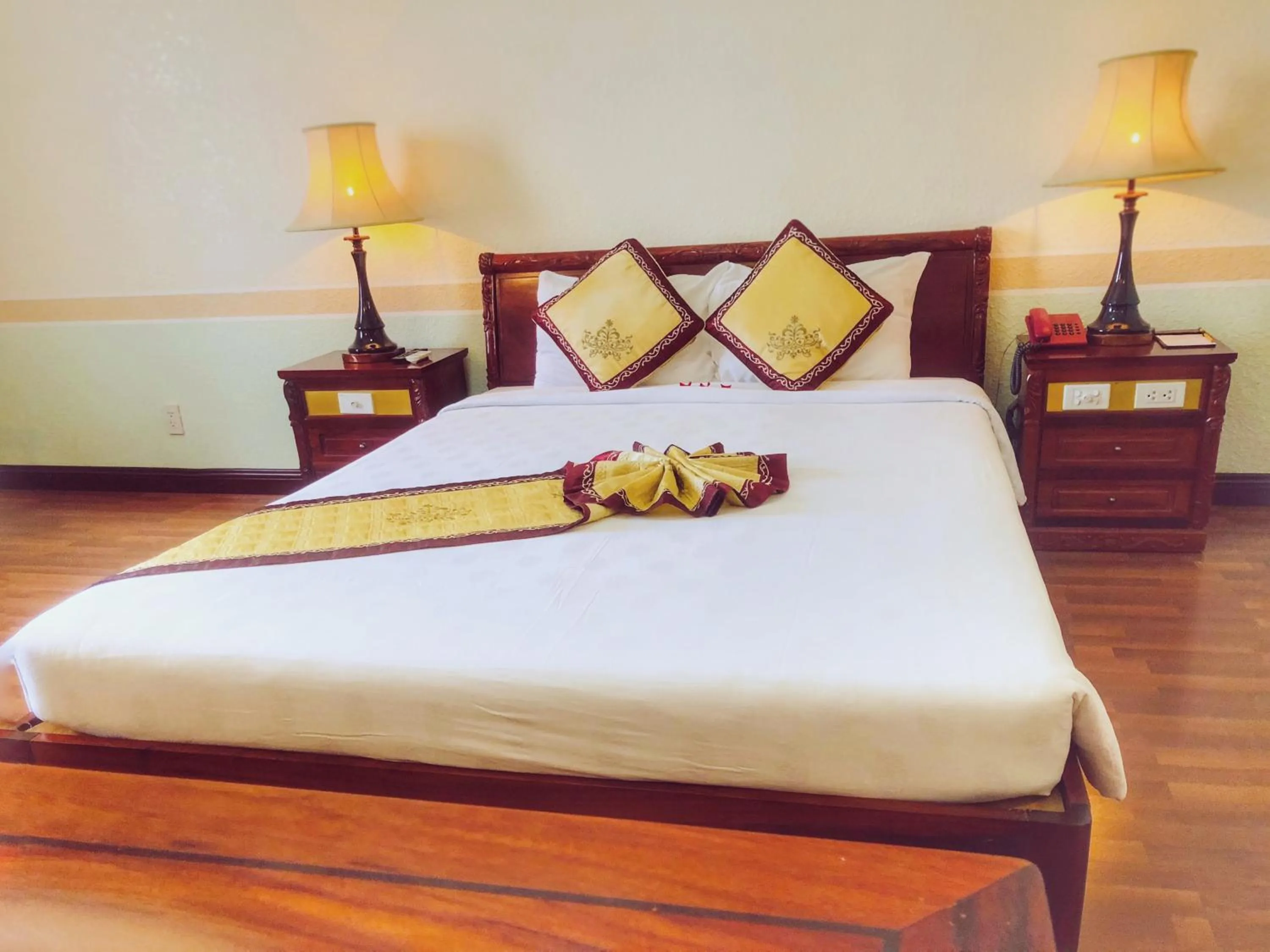 Bed in NINH KIEU 2 HOTEL