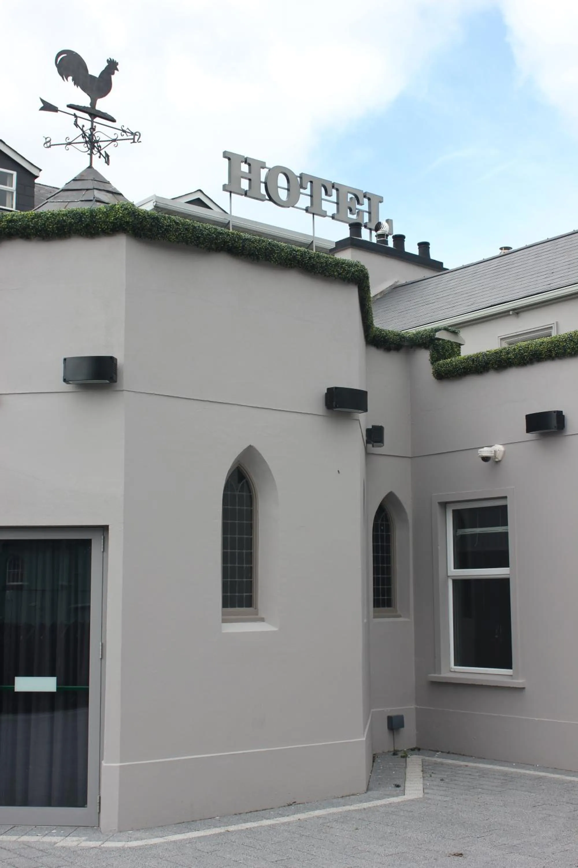Property building in The Enniskillen Hotel and Motel