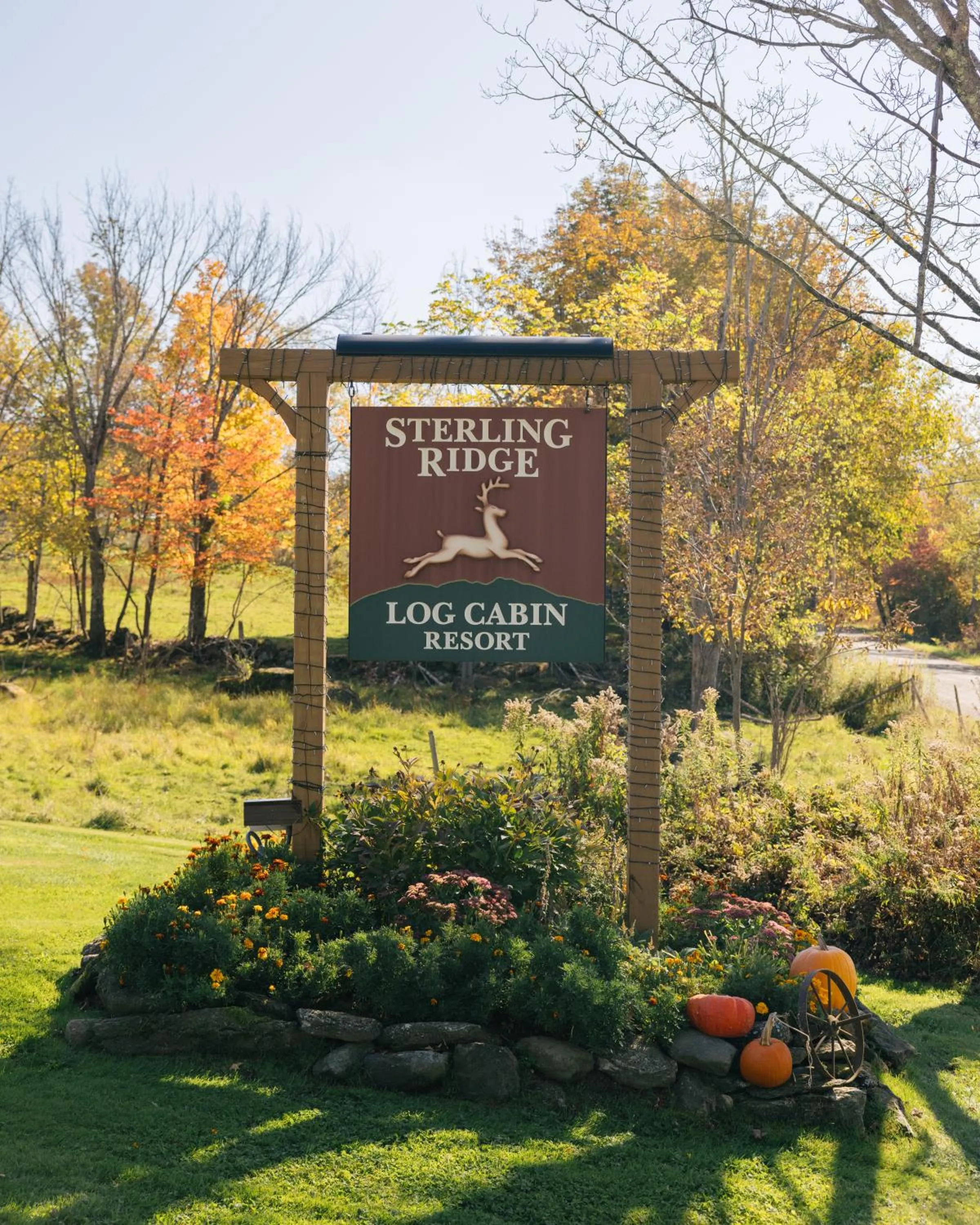 Property logo or sign in Sterling Ridge Resort
