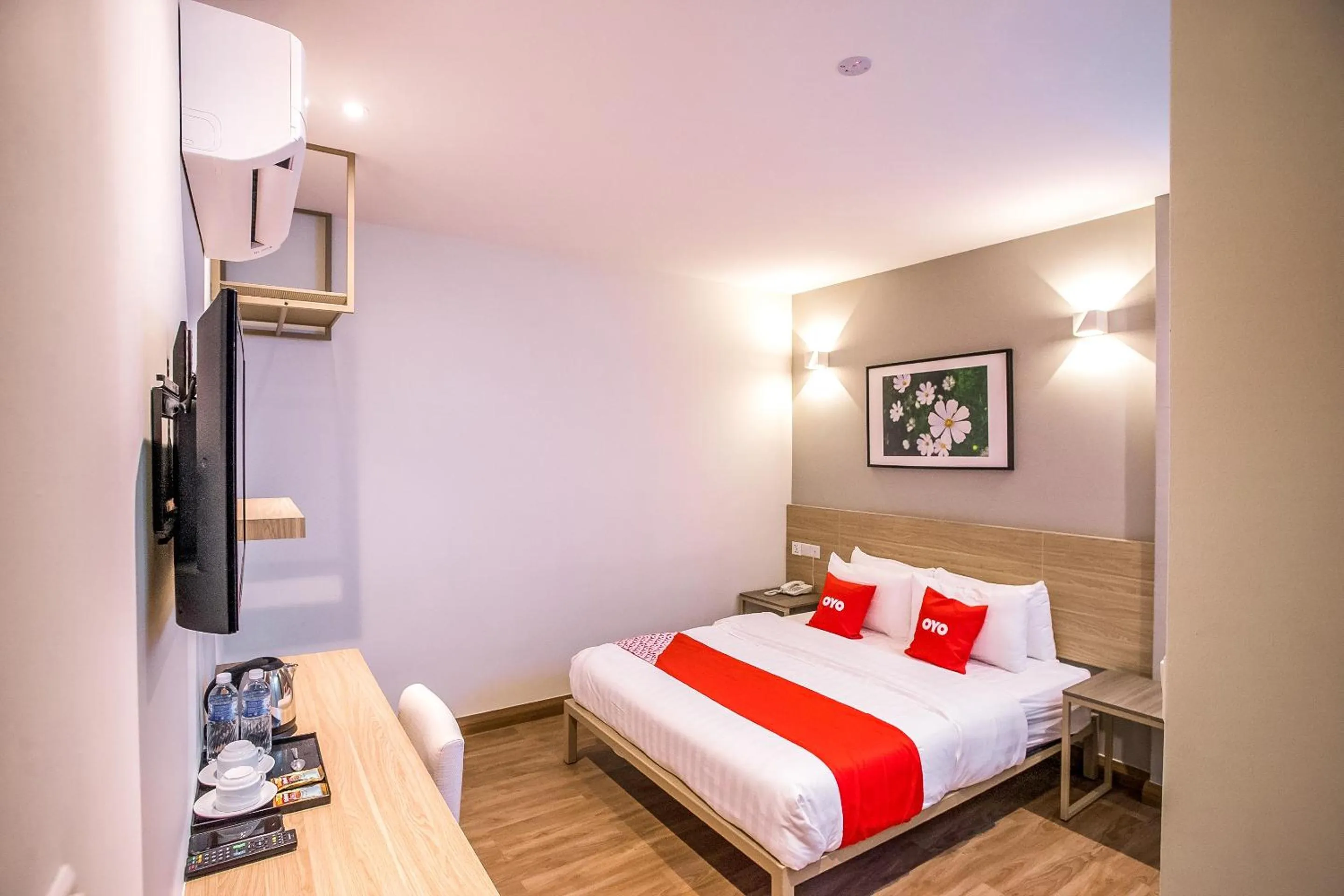 Bedroom, Bed in Hotel O Mokka Hotel