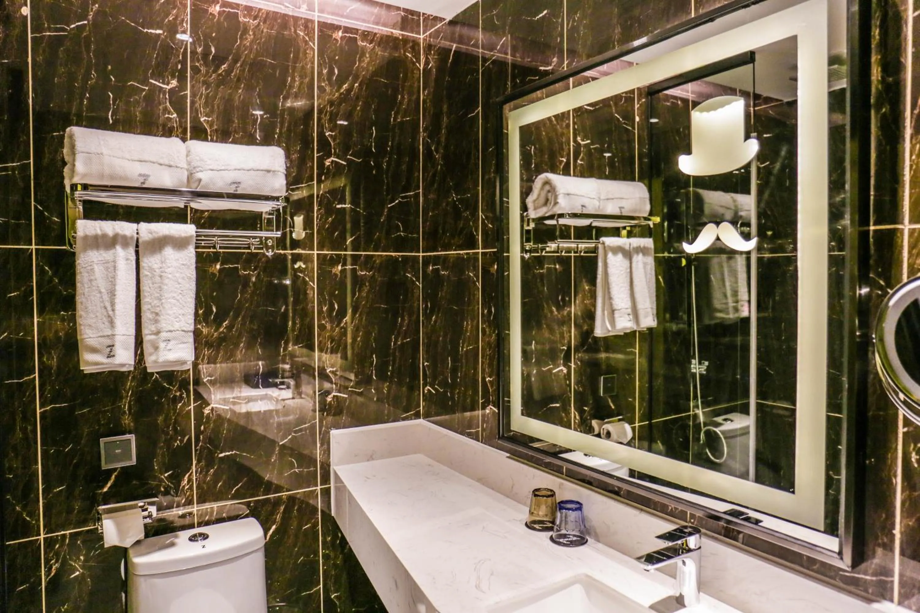 Chao Man Hotel(Guangzhou Pazhou Exhibition Center Chigang Subway Station)