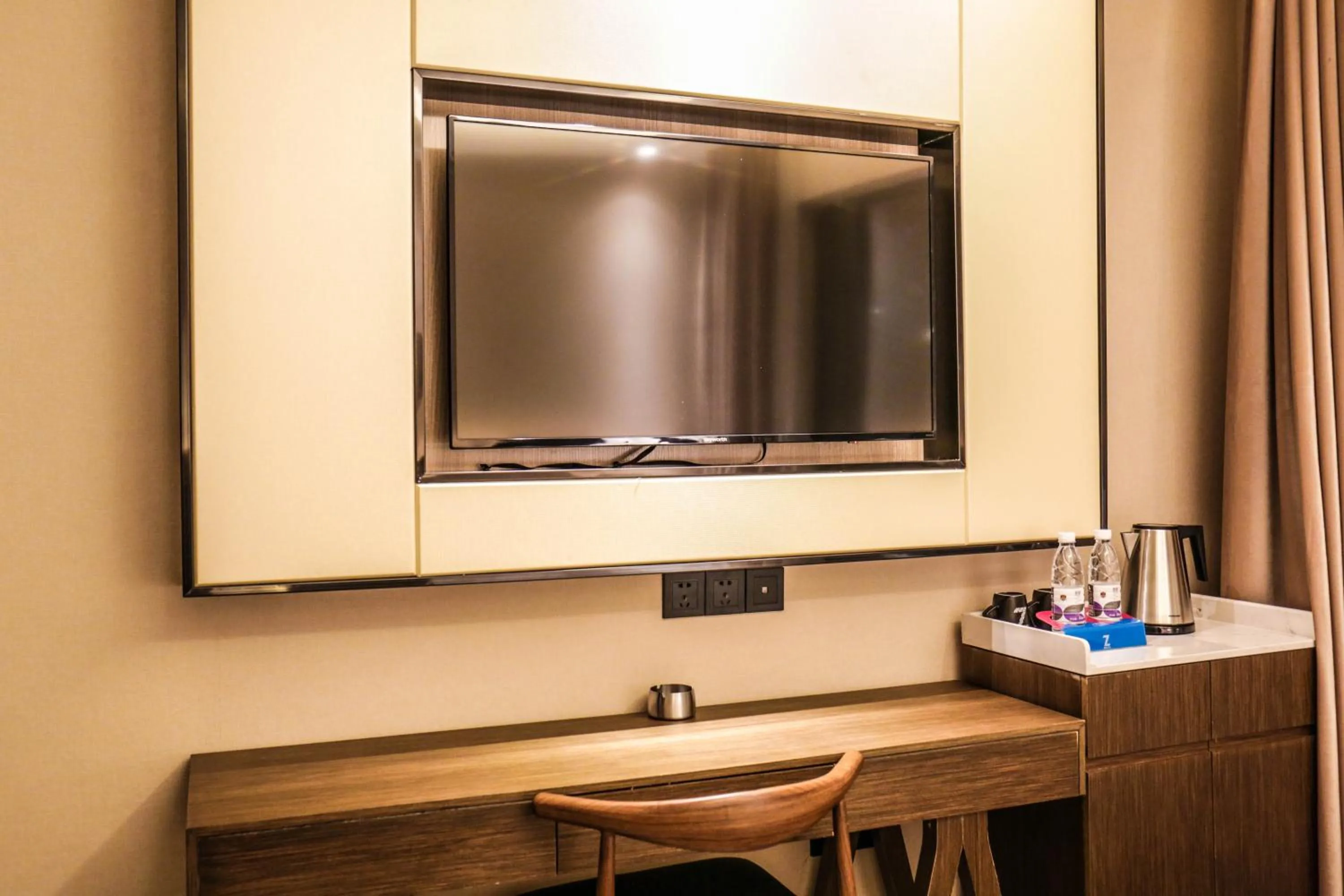 Chao Man Hotel(Guangzhou Pazhou Exhibition Center Chigang Subway Station)