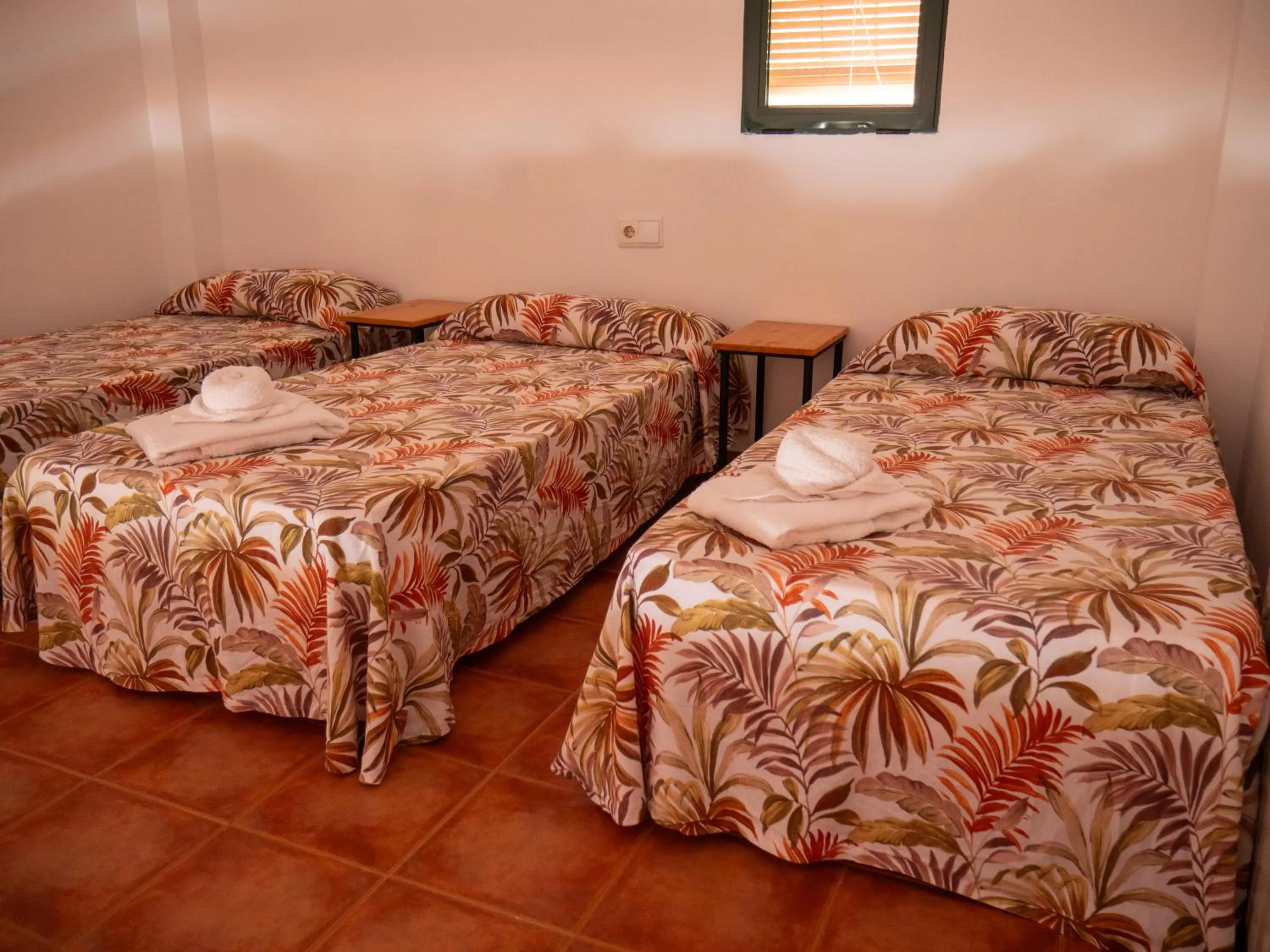 Property building, Bed in El Cerrao-PauNatura