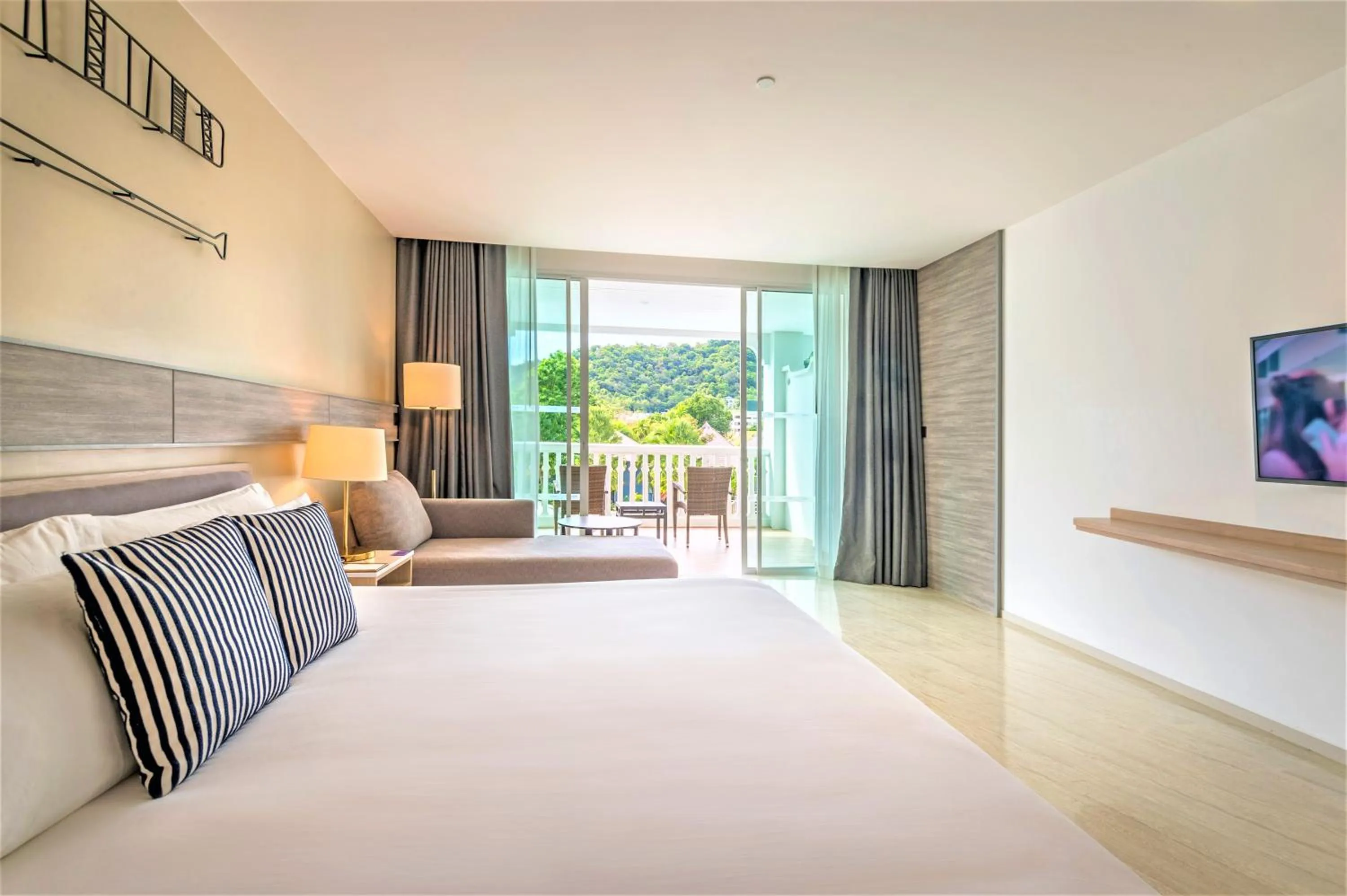View (from property/room), Bed in Centara Ao Nang Beach Resort & Spa Krabi