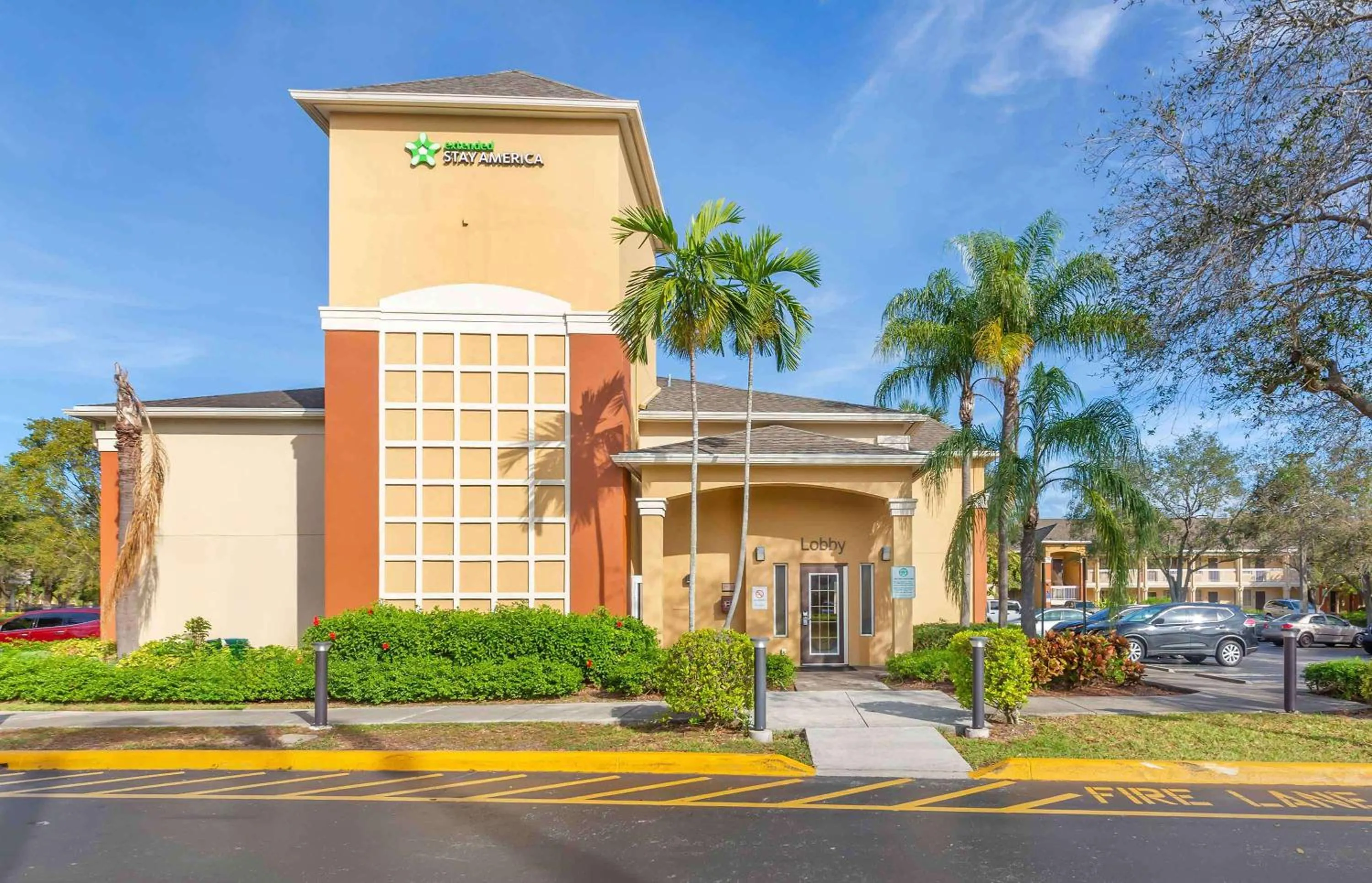 Property building in Extended Stay America Suites - Fort Lauderdale - Tamarac