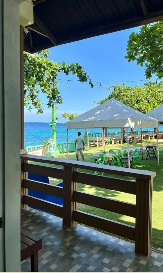 Deluxe Double Room with Balcony in Oceanfront Beach Resort Deluxe Double Room with Balcony in Oceanfront Beach Resort