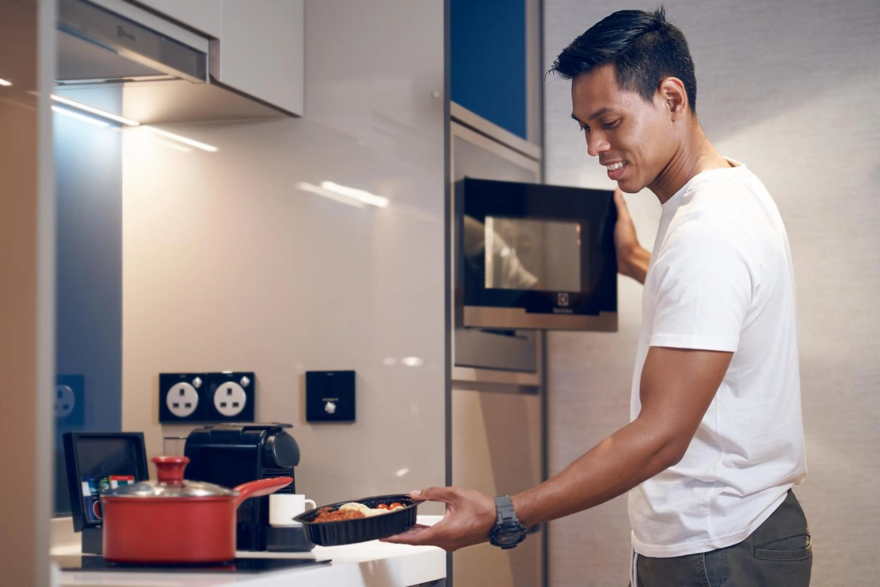 Coffee/tea facilities in Capri by Fraser China Square, Singapore