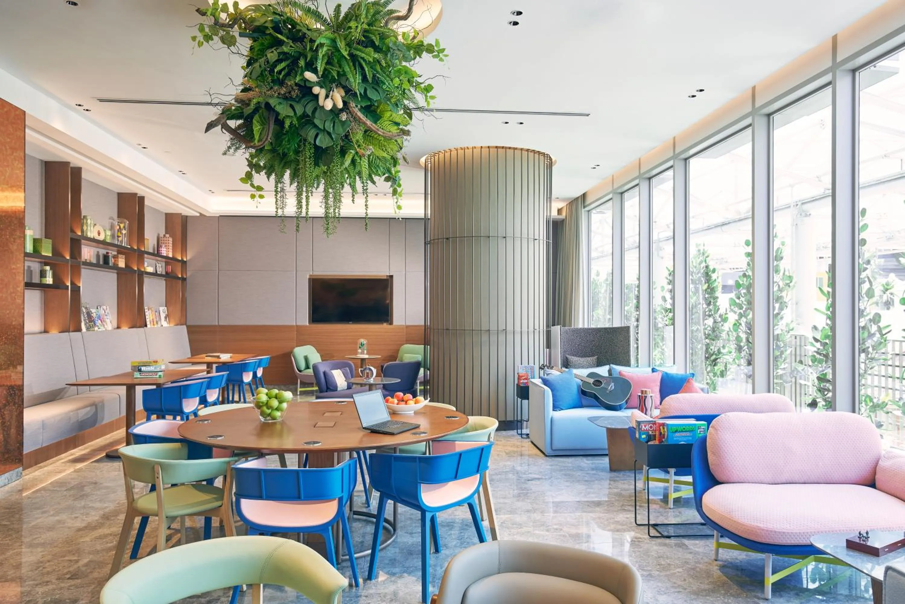 Lounge or bar in Capri by Fraser China Square, Singapore