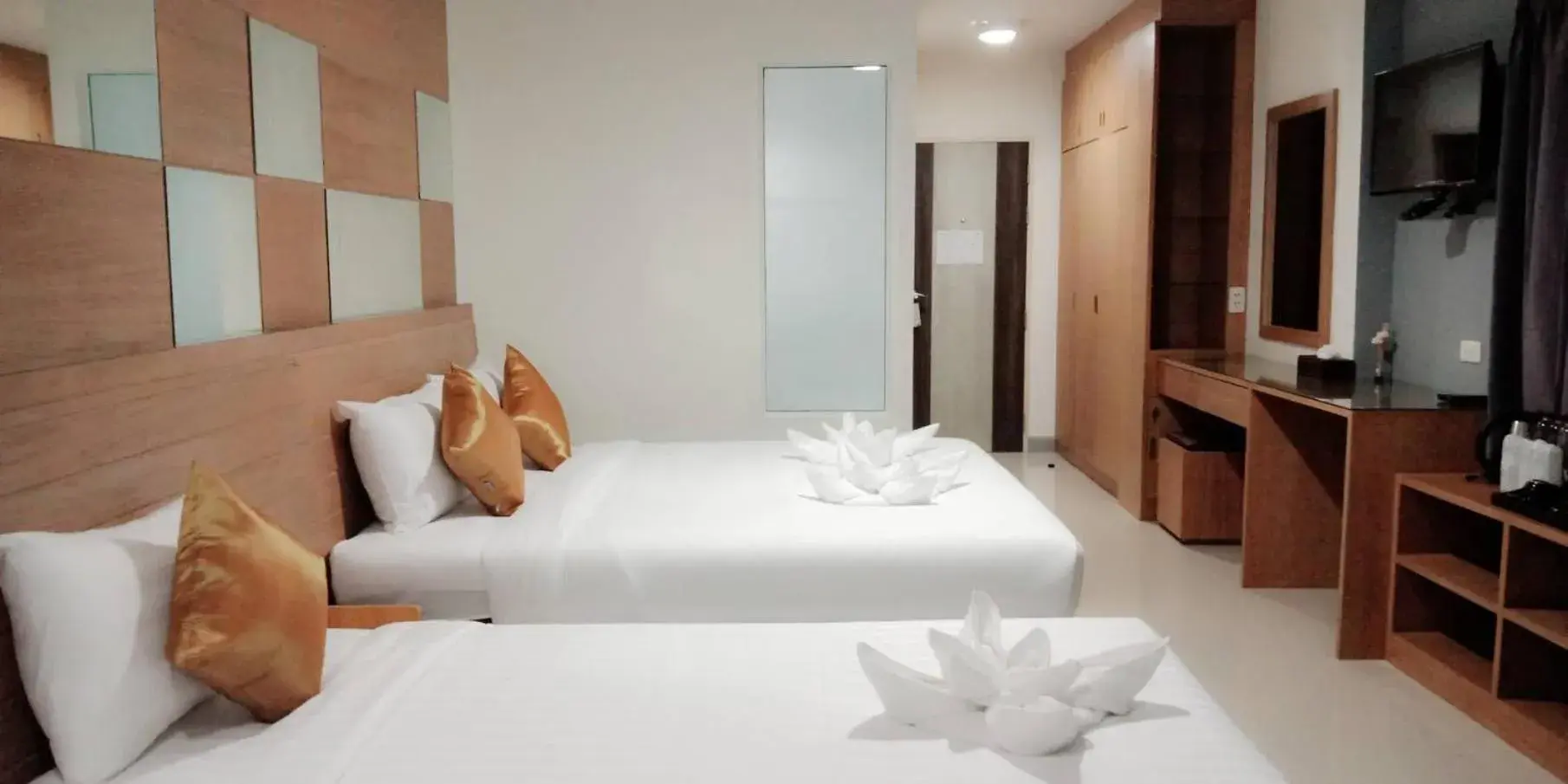 Deluxe Triple Room - single occupancy in The Greenery central suite & hotel Deluxe Triple Room - single occupancy in The Greenery central suite & hotel