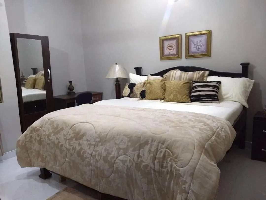 Bed in The Winford Boutique Hotel Achimota