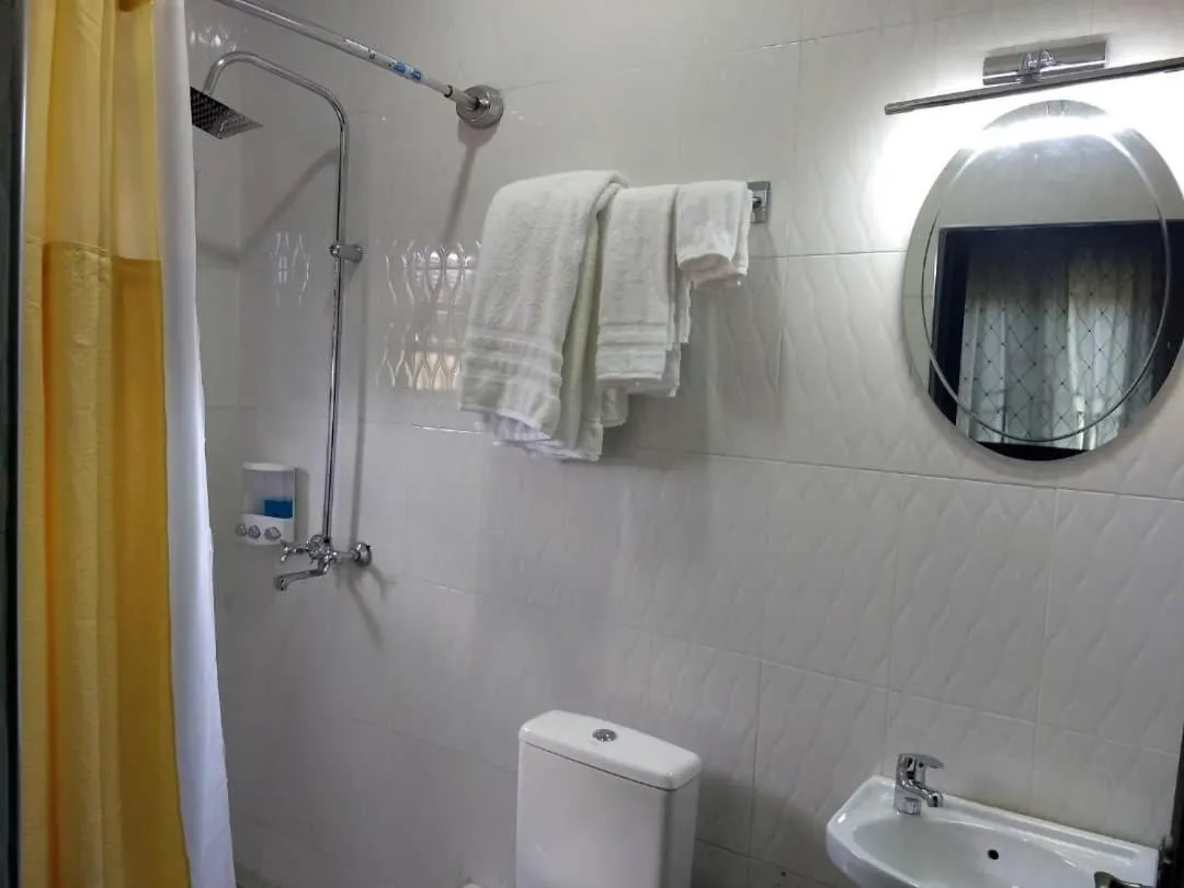 Bathroom in The Winford Boutique Hotel Achimota