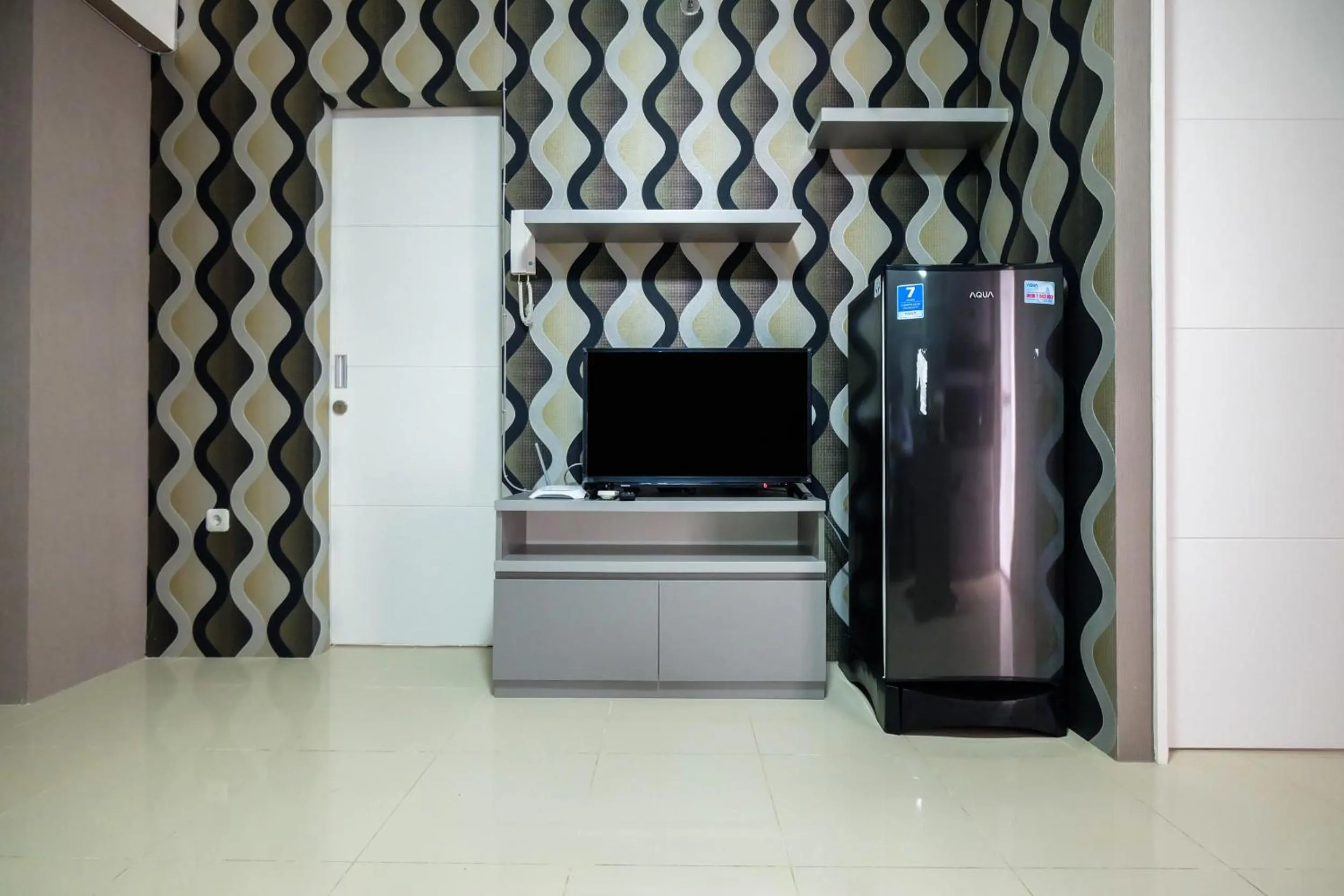 Modern and Comfort 2BR Bassura City Apartment By Travelio