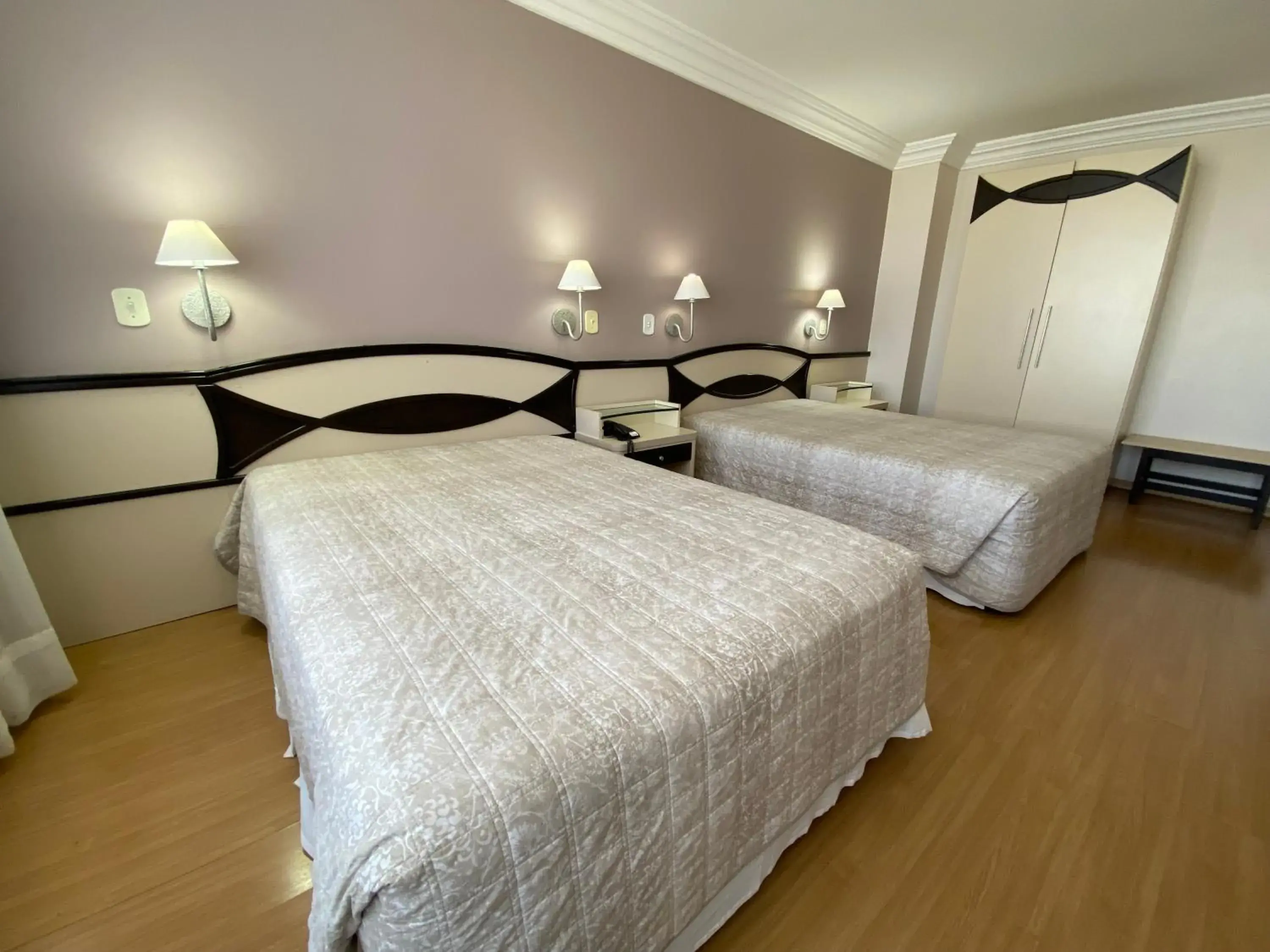 Superior Quadruple Room - single occupancy in Hotel Maerkli Superior Quadruple Room - single occupancy in Hotel Maerkli