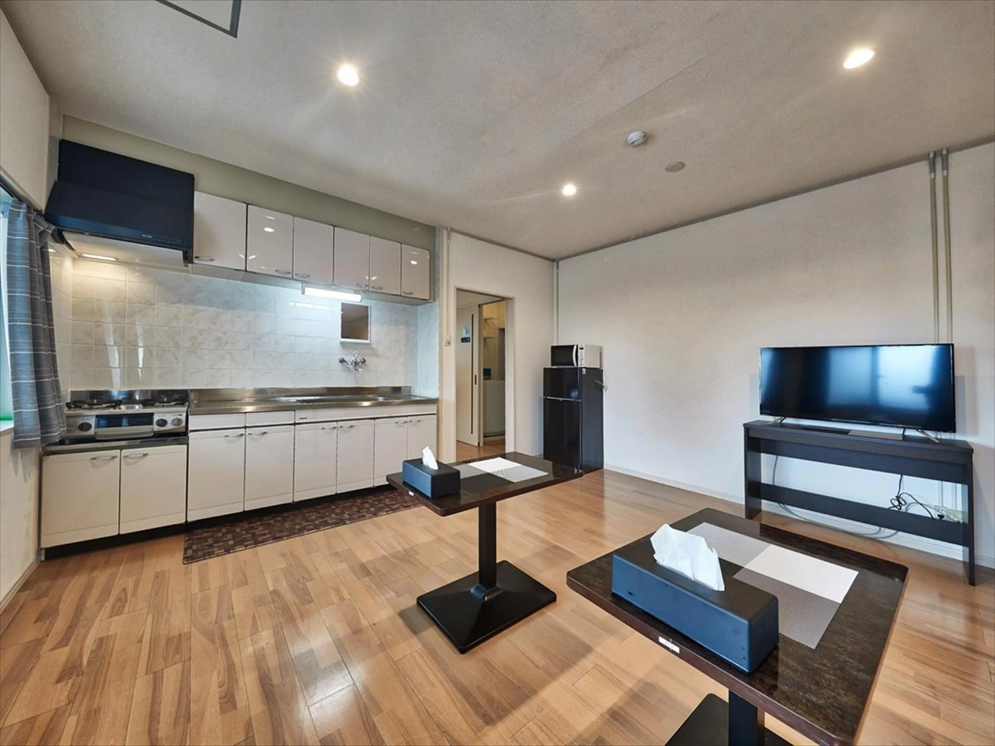 TV and multimedia in Okinawa City Hotel