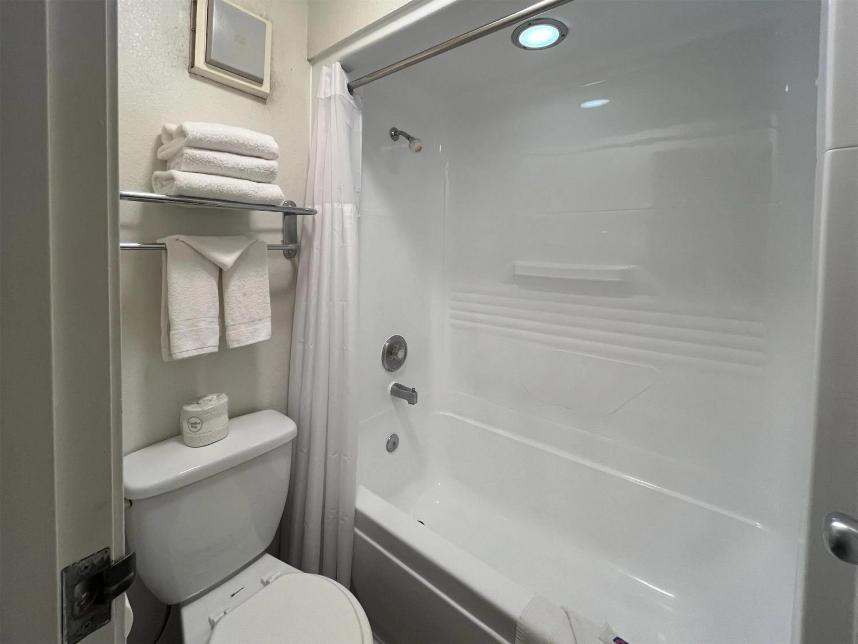 Bathroom in Motel 6 Las Vegas, NV - Strip