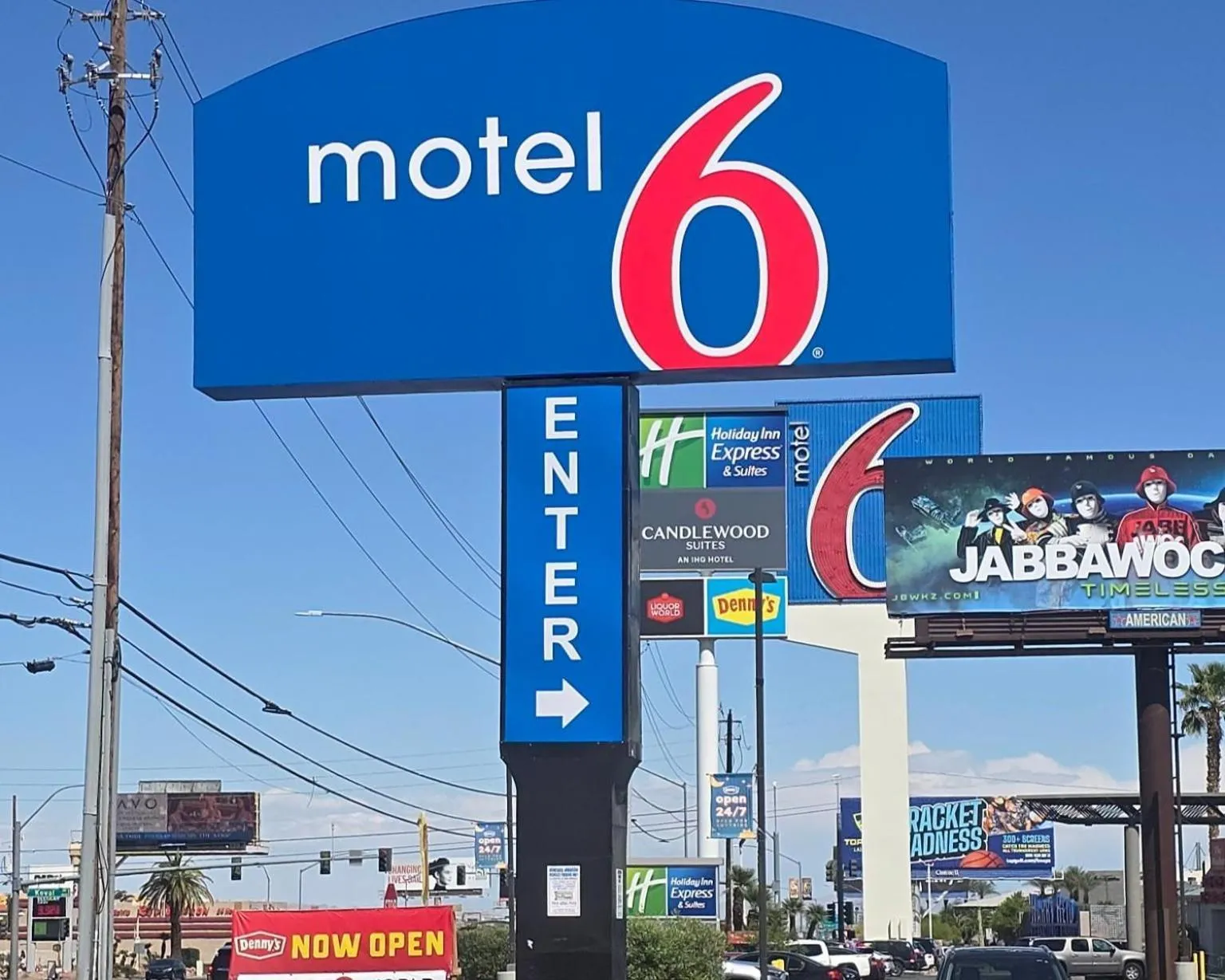 Property building in Motel 6 Las Vegas, NV - Strip