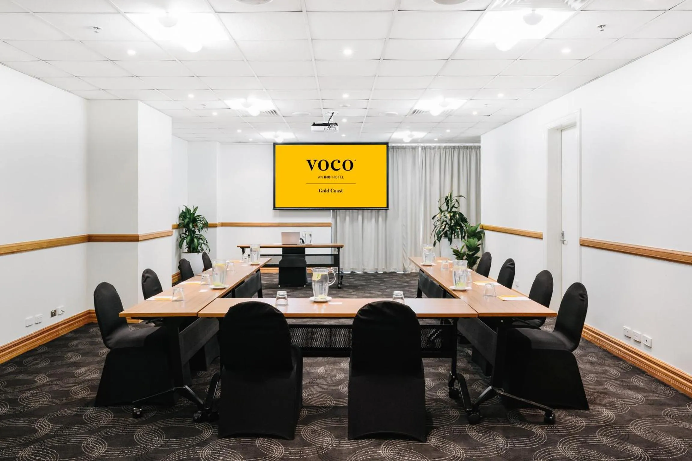 Meeting/conference room in voco Gold Coast by IHG
