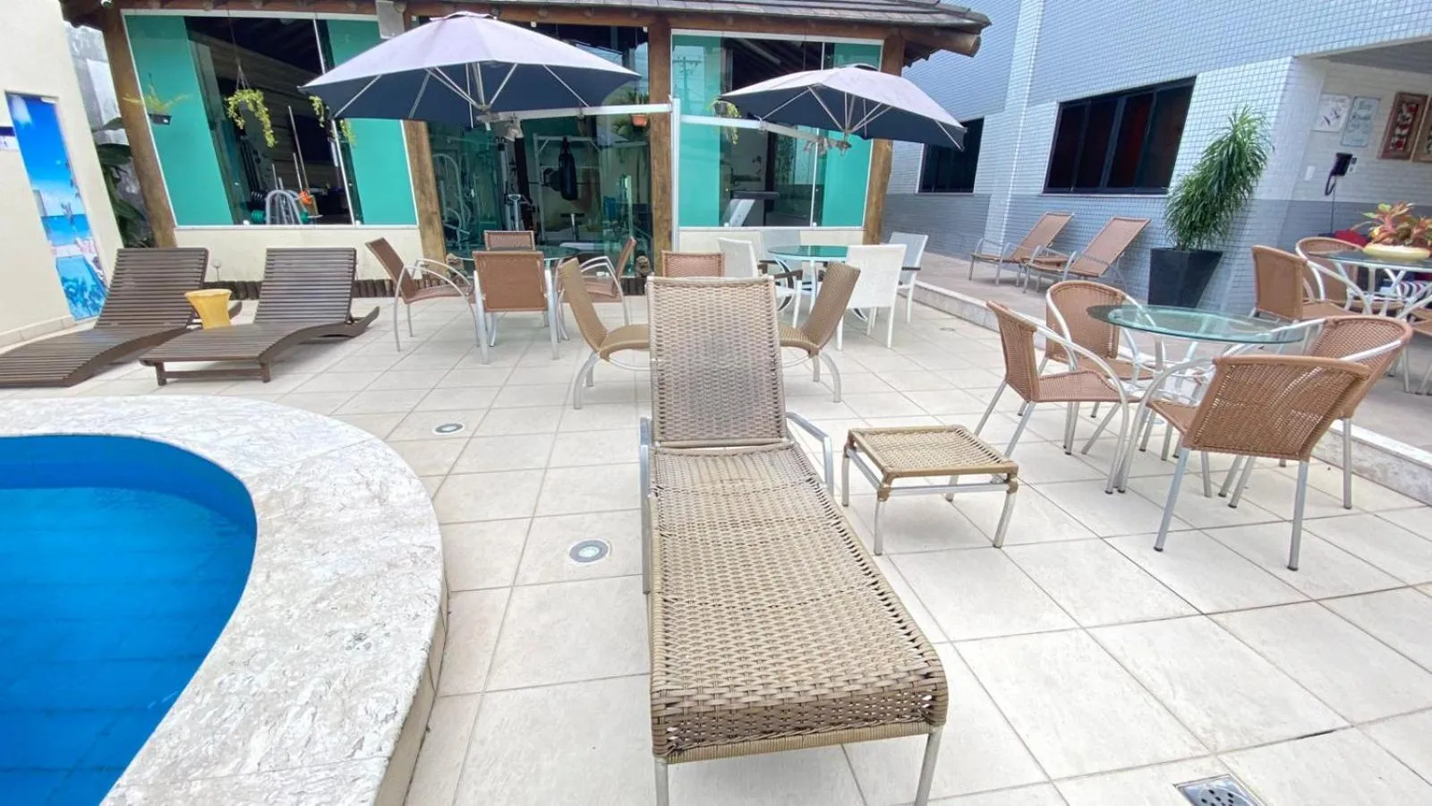 Swimming pool in Camaçari Plaza Hotel